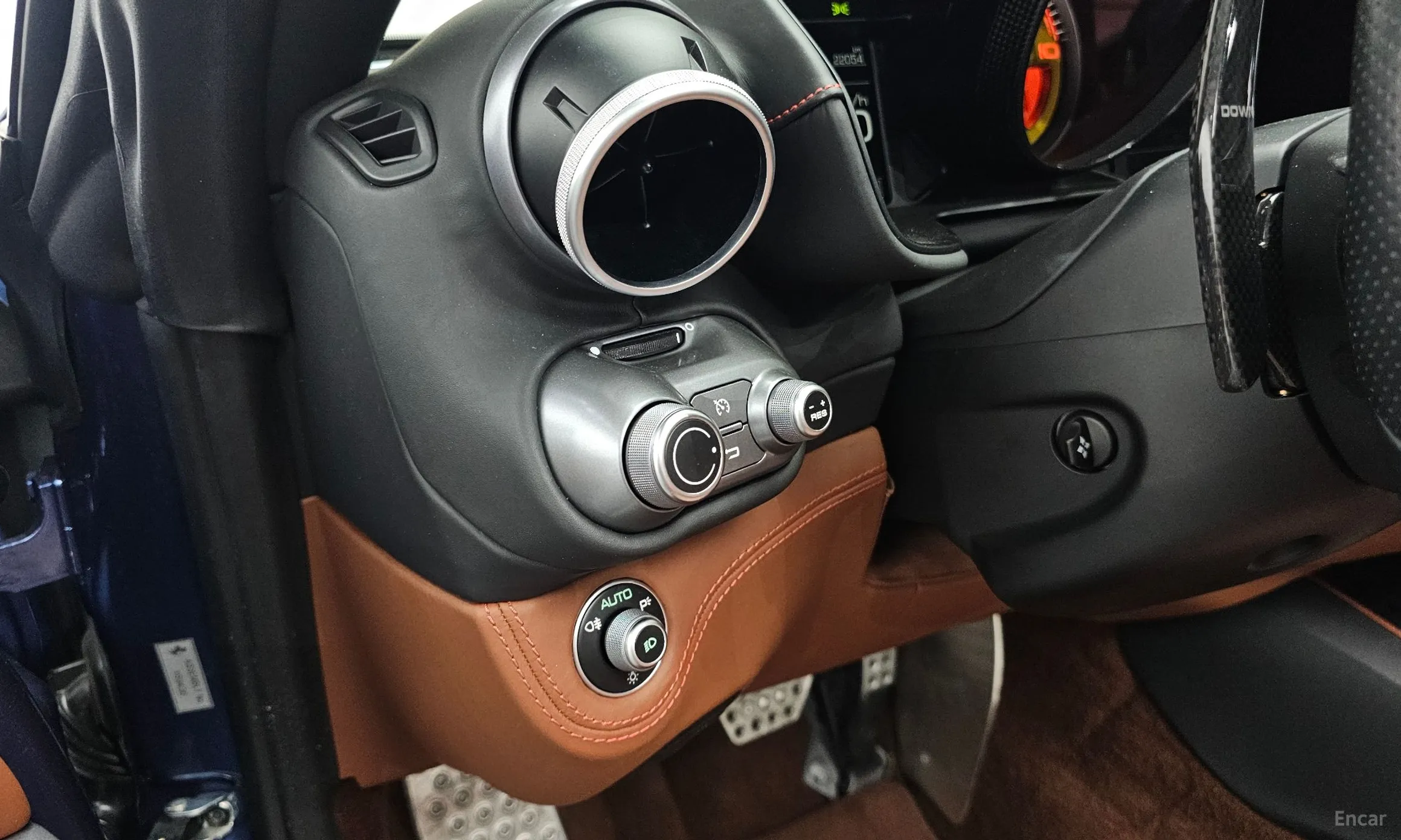 Ferrari Portofino превью 19