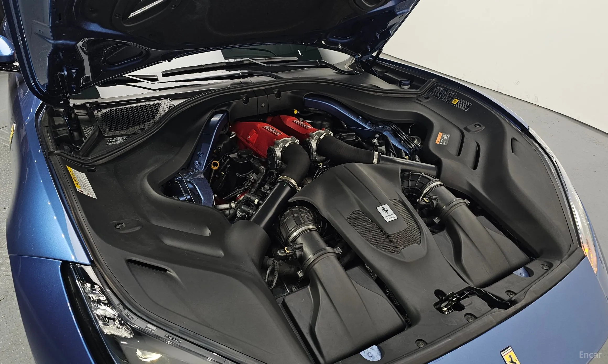 Ferrari Portofino превью 6