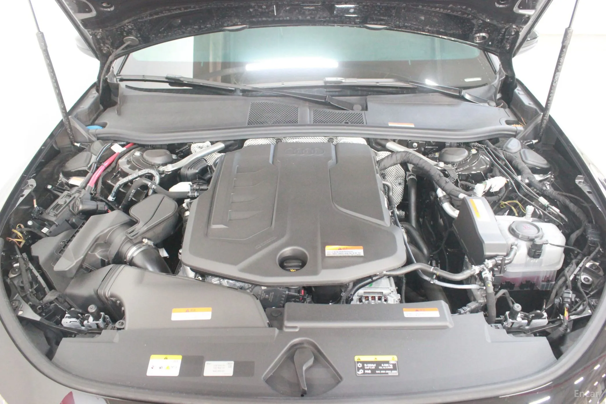 Audi A5 (B10) превью 6