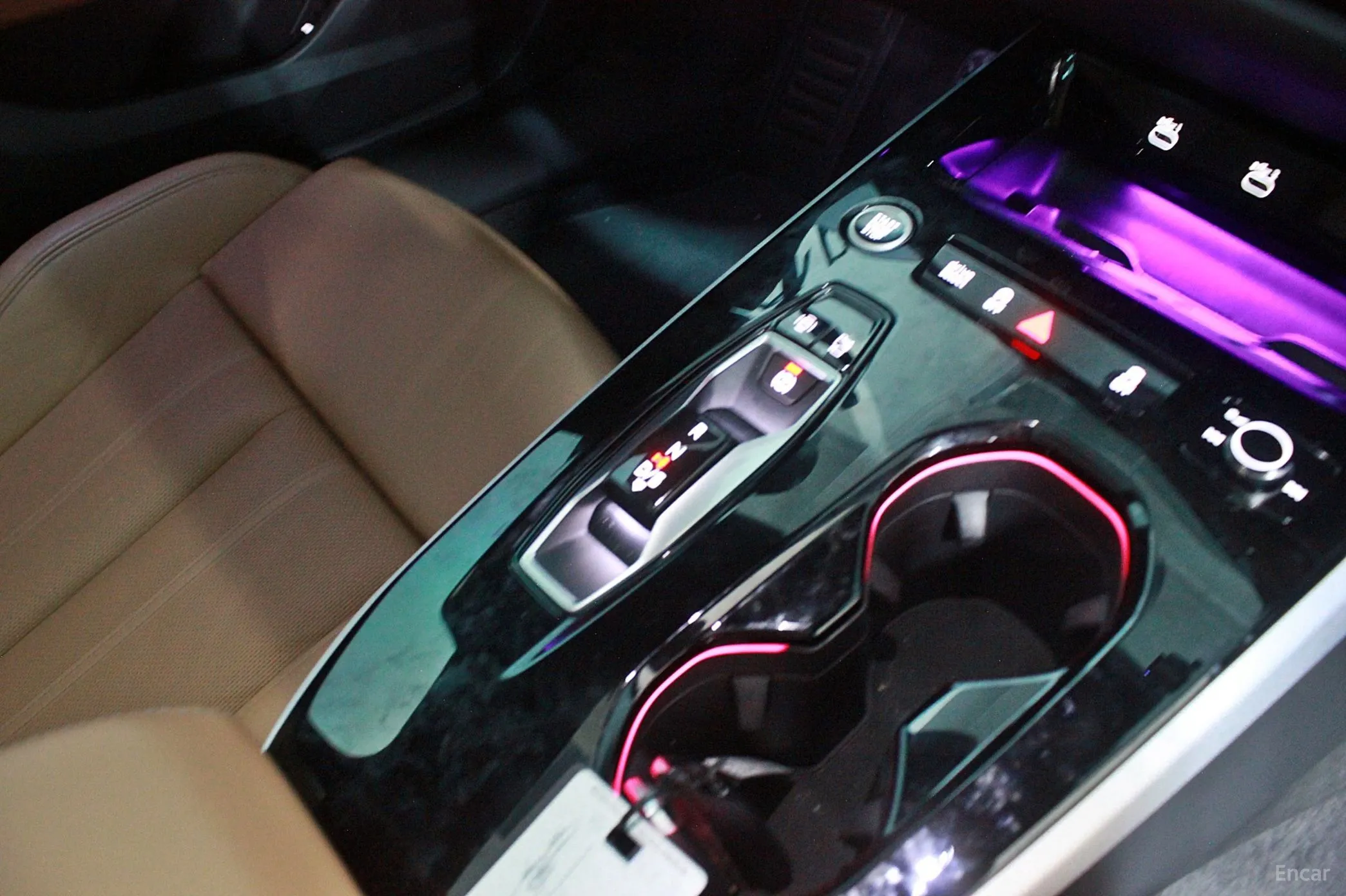 Audi A5 (B10) превью 9