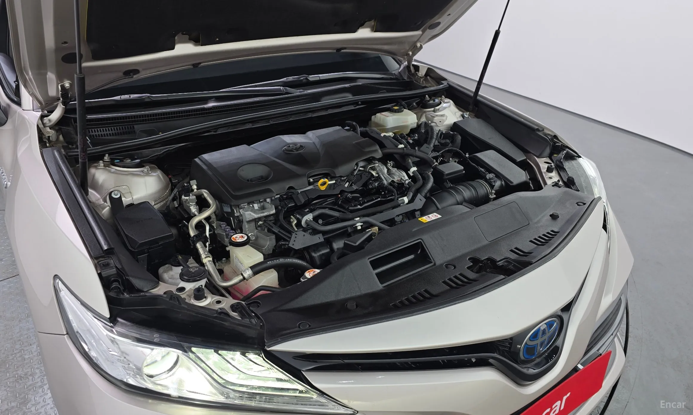 Toyota Camry (XV70) превью 6