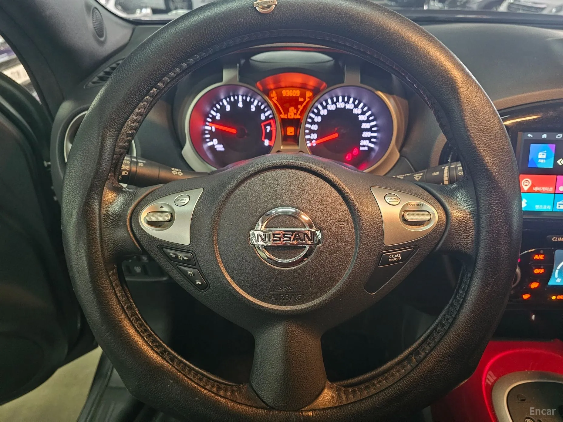 Nissan Juke превью 10