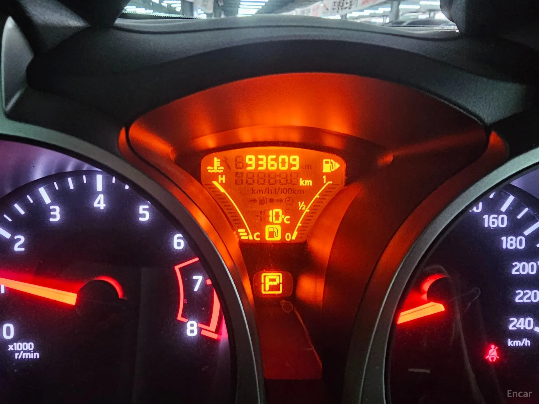 Nissan Juke превью 20
