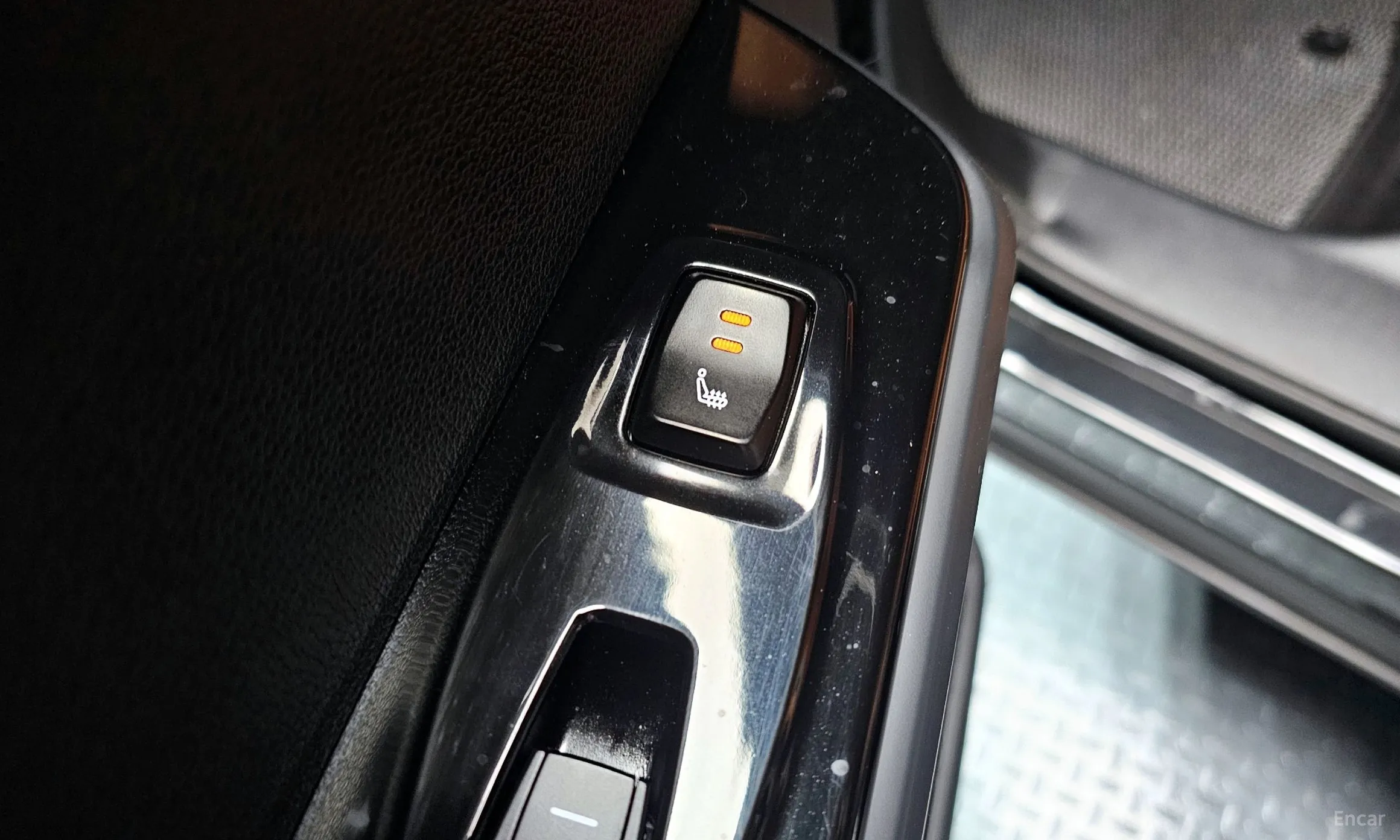 KG Mobility (SsangYong) Torres превью 18