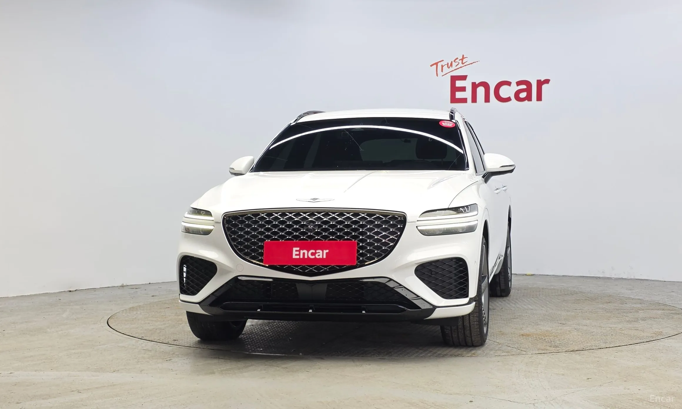 Genesis GV70 превью 3