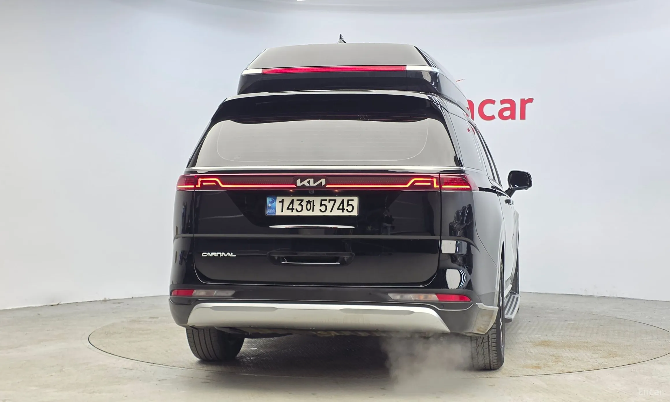 Kia Carnival Gen 4 превью 4