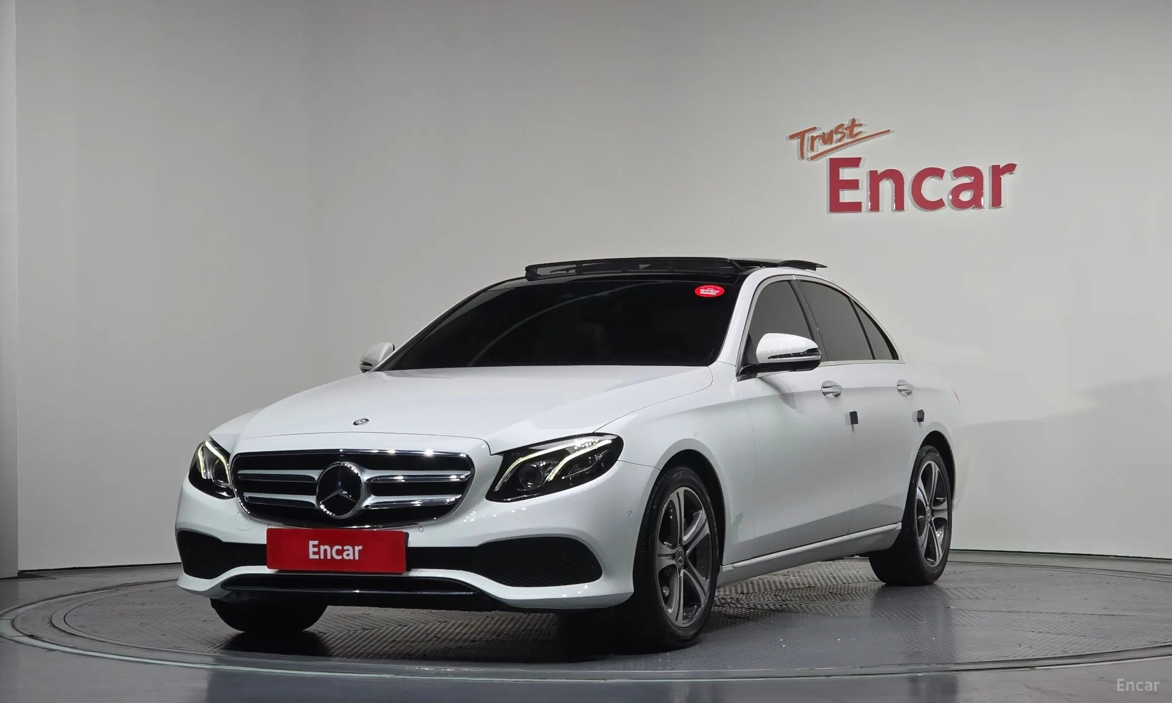 Mercedes Benz E-Class W213
