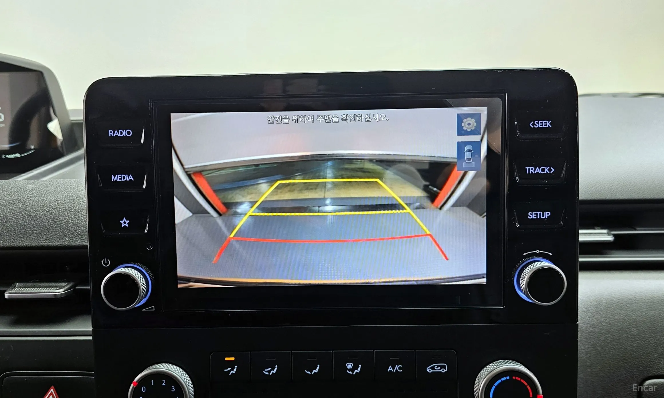 Hyundai Staria превью 15