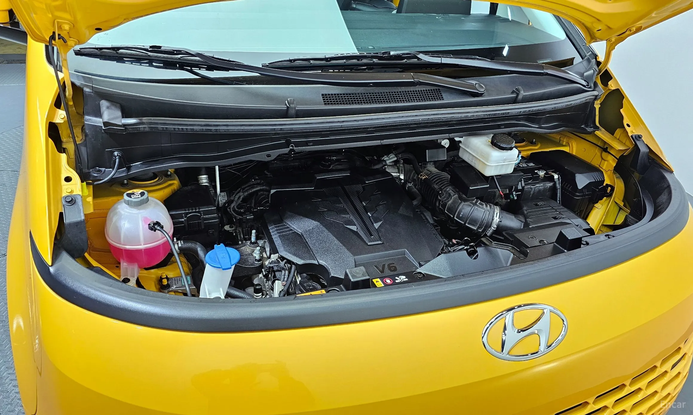 Hyundai Staria превью 6
