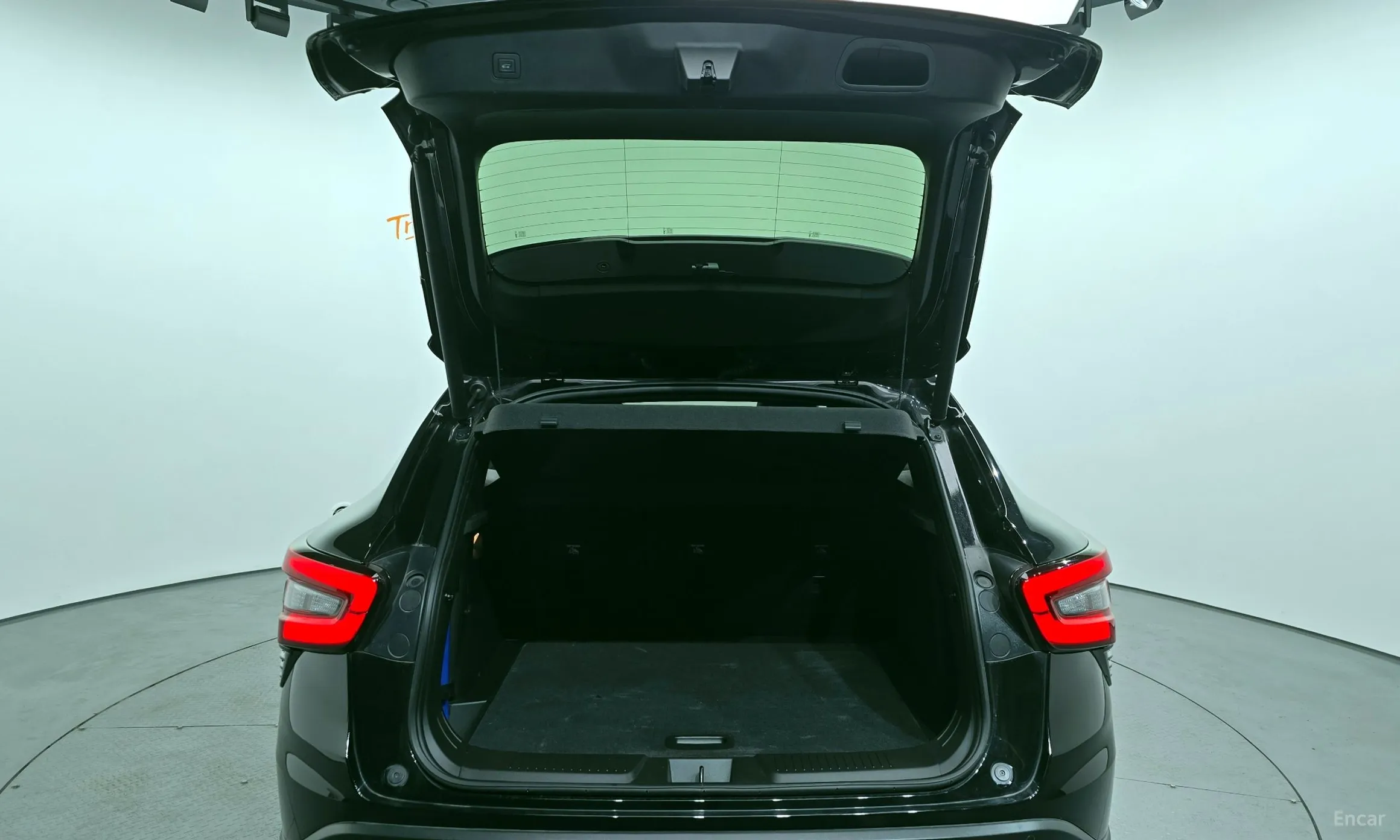 Chevrolet (GM Daewoo) Trax Crossover превью 20