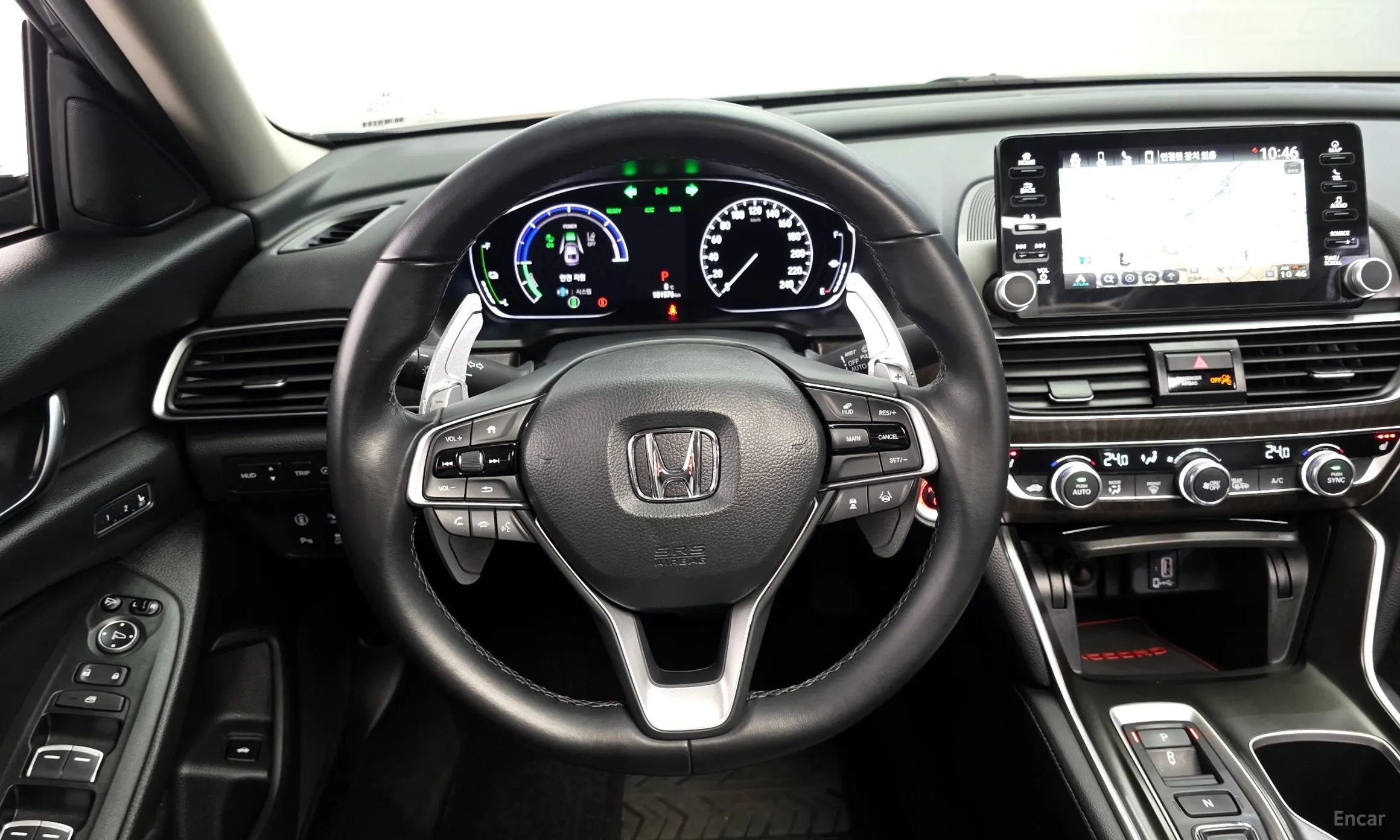 Honda Accord 10th Generation превью 13