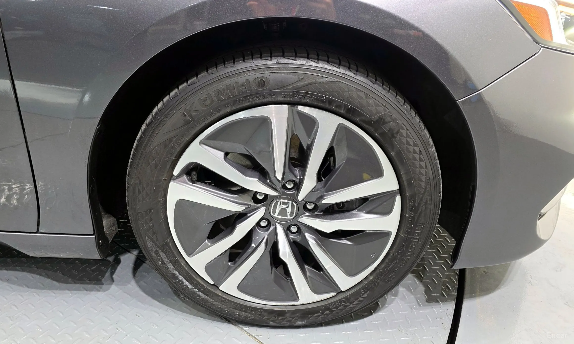 Honda Accord 10th Generation превью 5