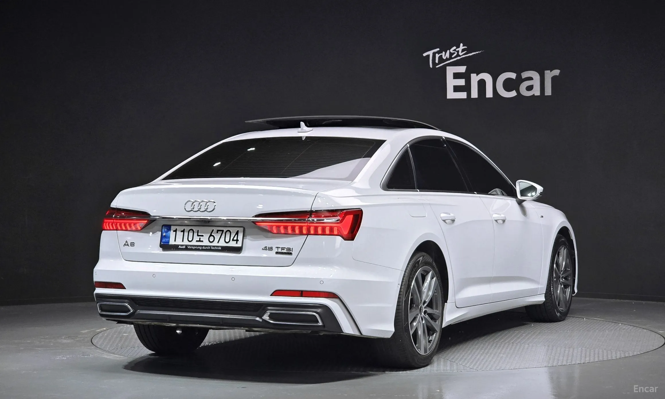 Audi A6 (C8)