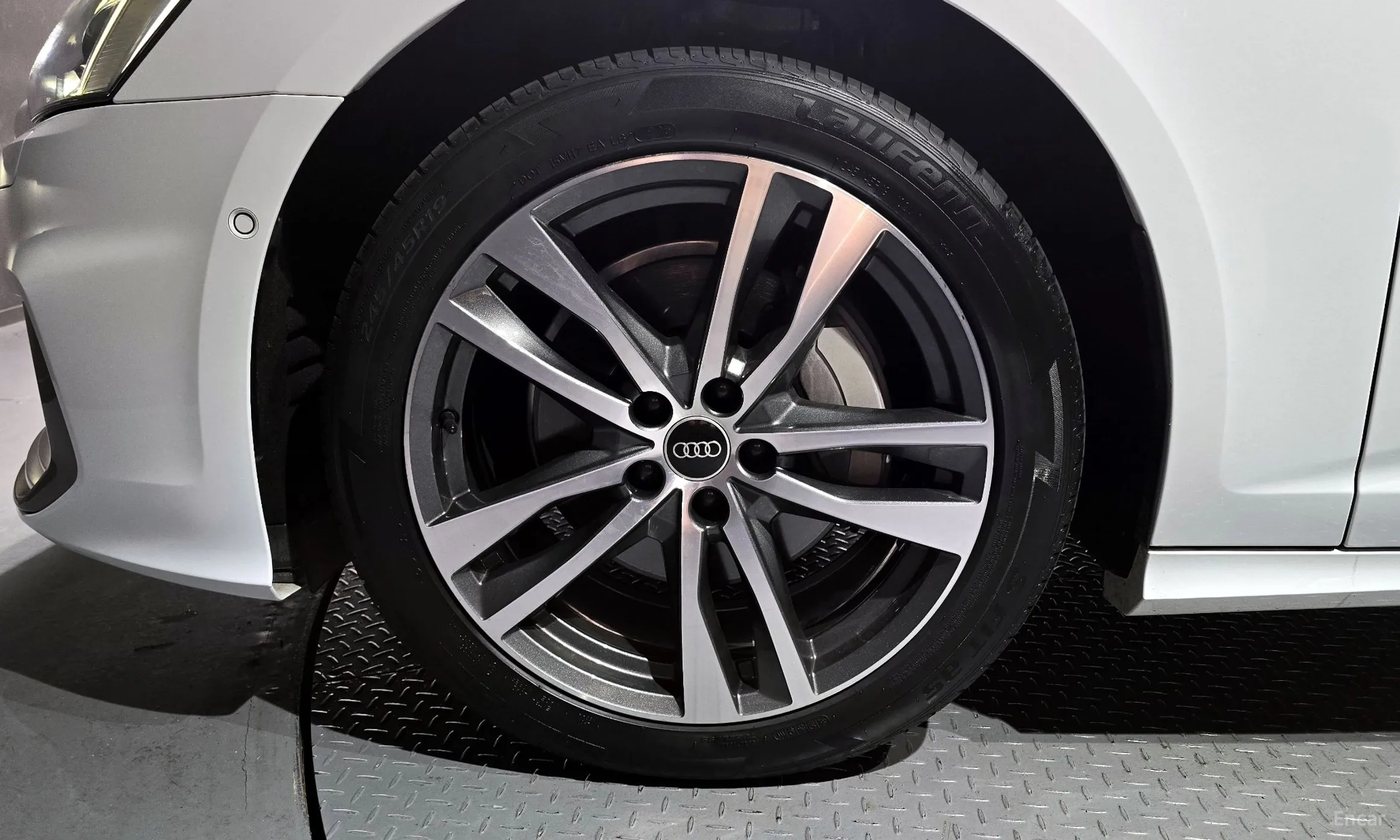Audi A6 (C8) превью 5
