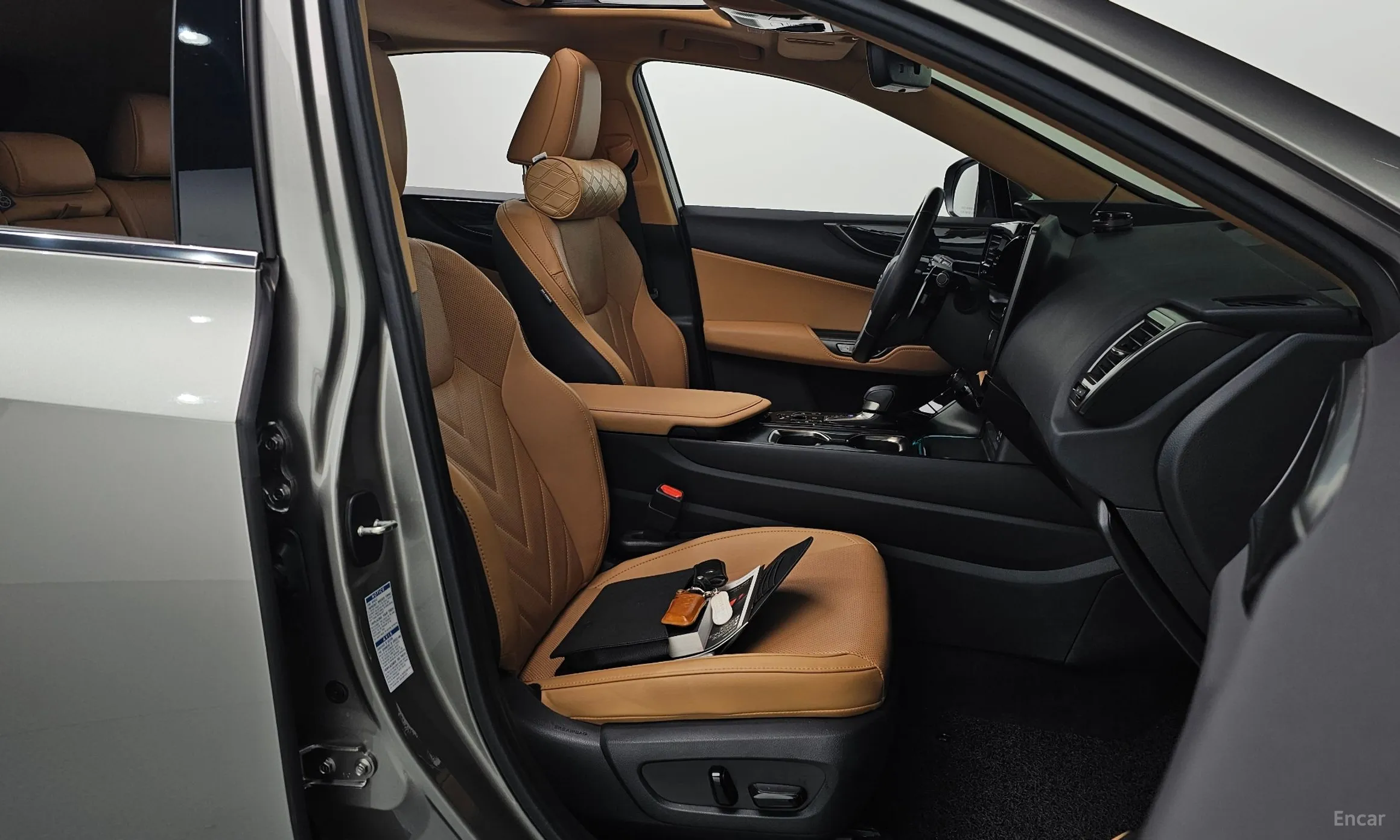 Lexus NX350h Gen 2 превью 10