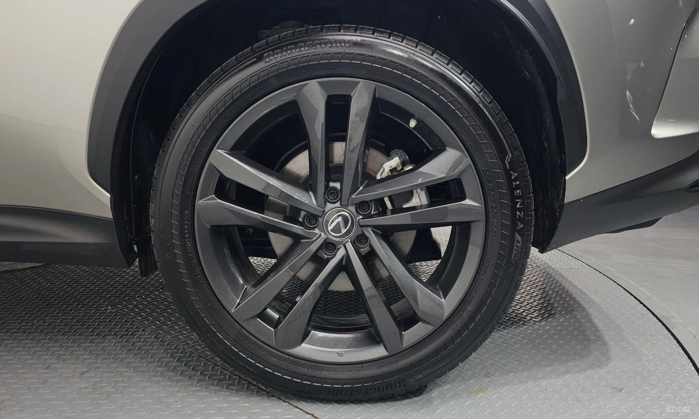 Lexus NX350h Gen 2 превью 5