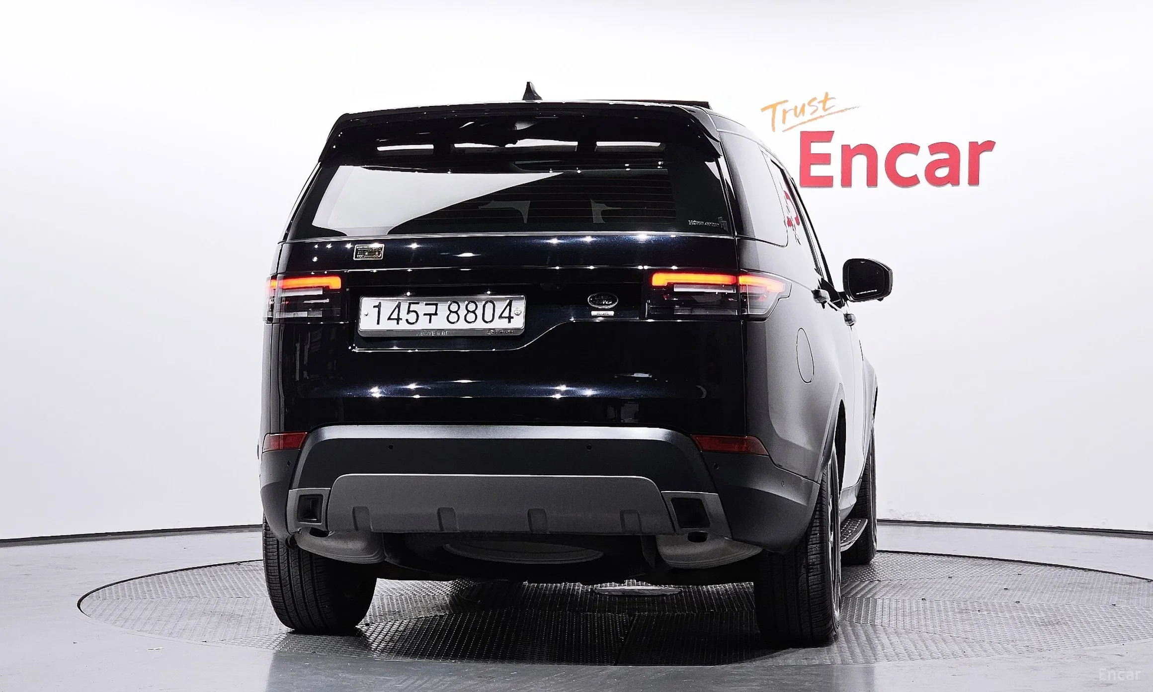 Land Rover Discovery 5 превью 4