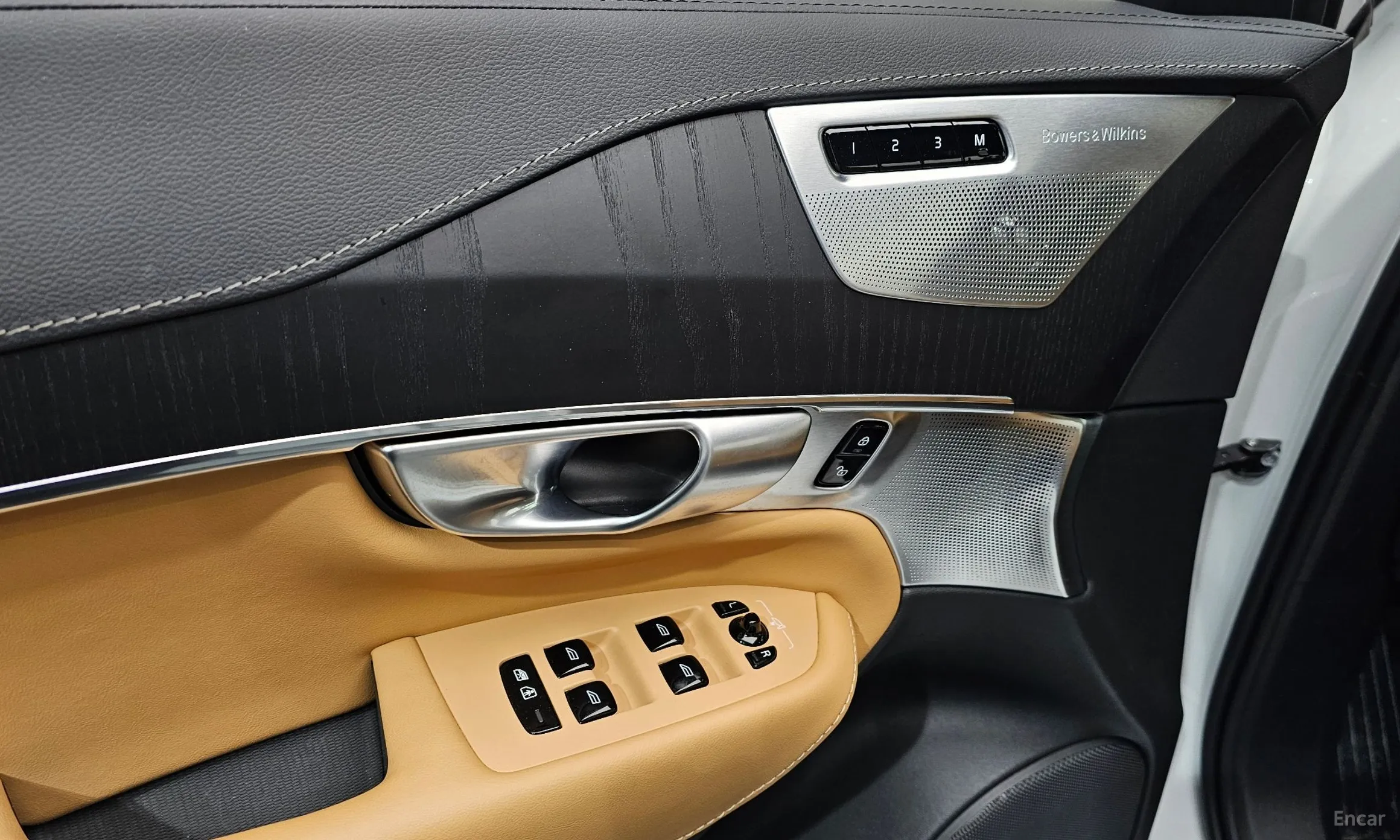 Volvo XC90 Gen 2 превью 16