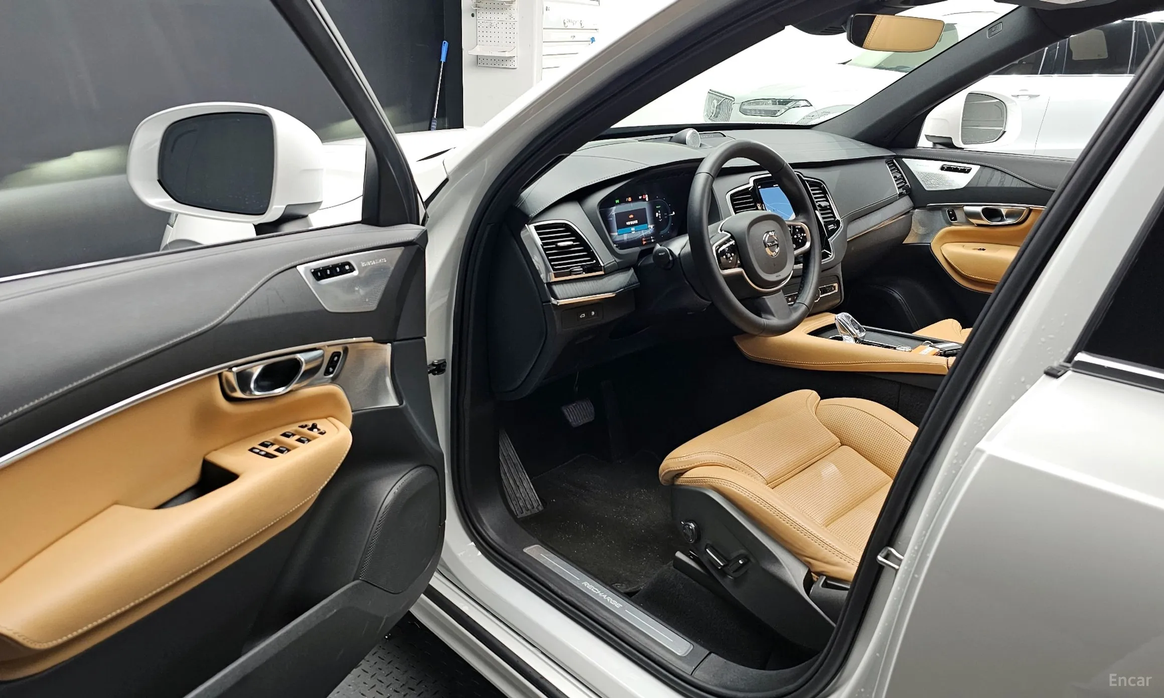 Volvo XC90 Gen 2 превью 10