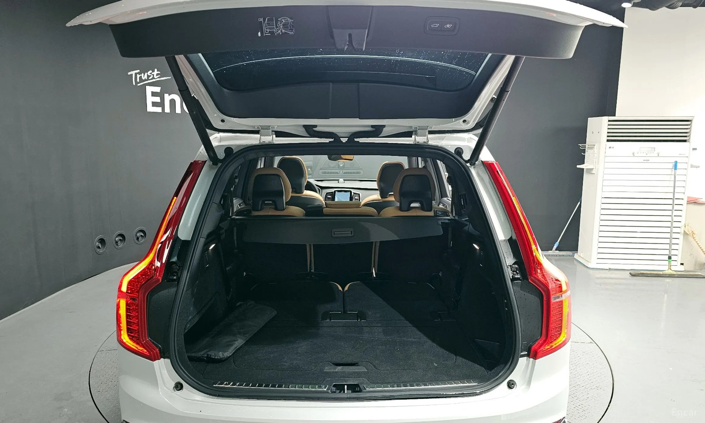 Volvo XC90 Gen 2 превью 20