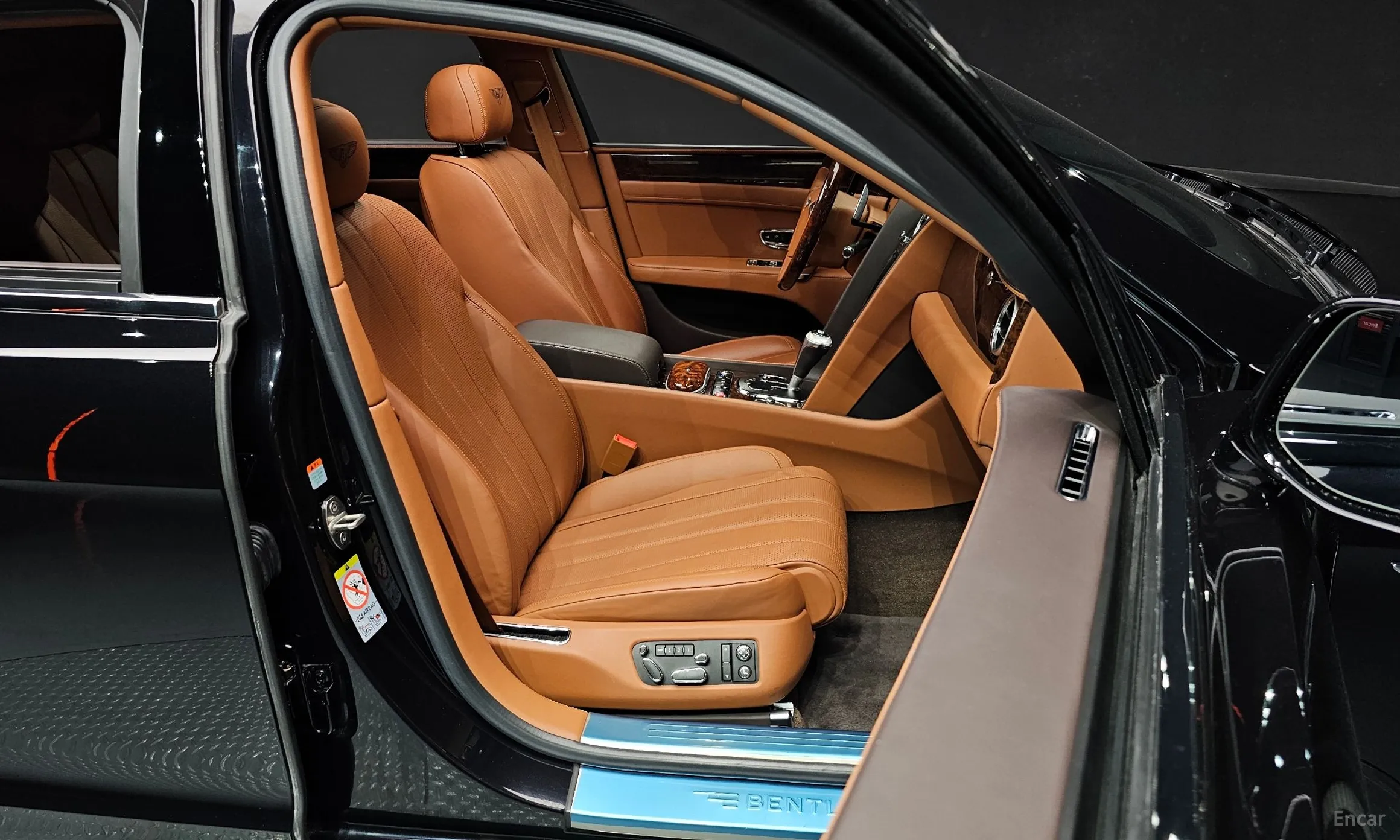 Bentley Flying Spur 2nd Generation превью 10