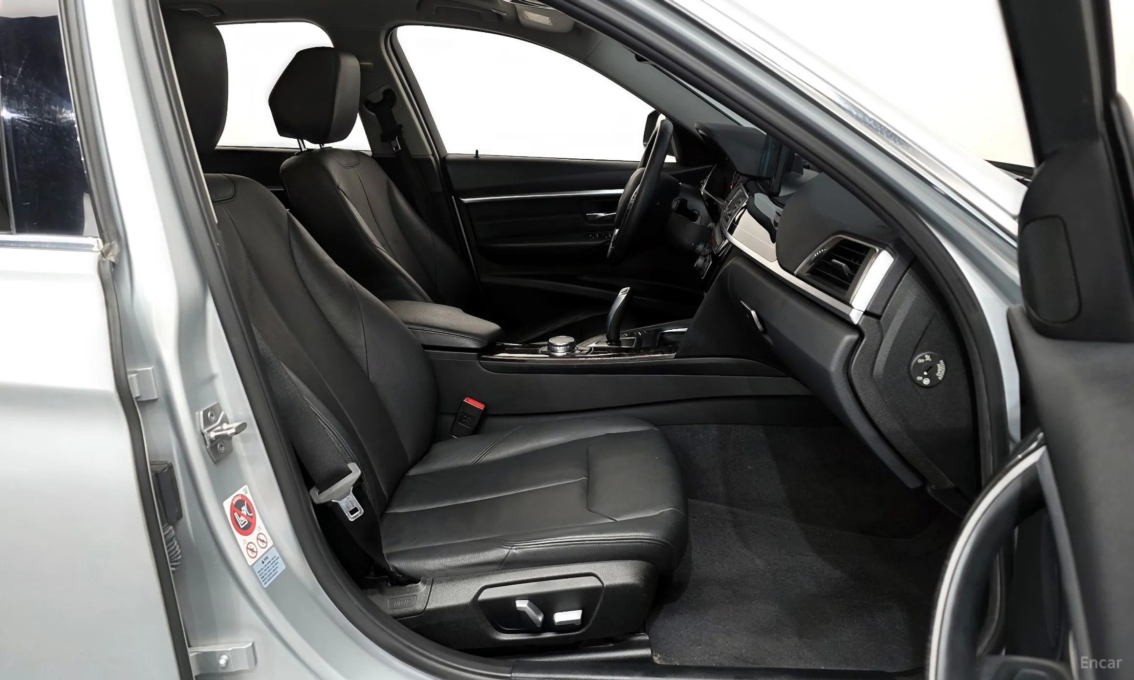 BMW 3 Series (F30) превью 11