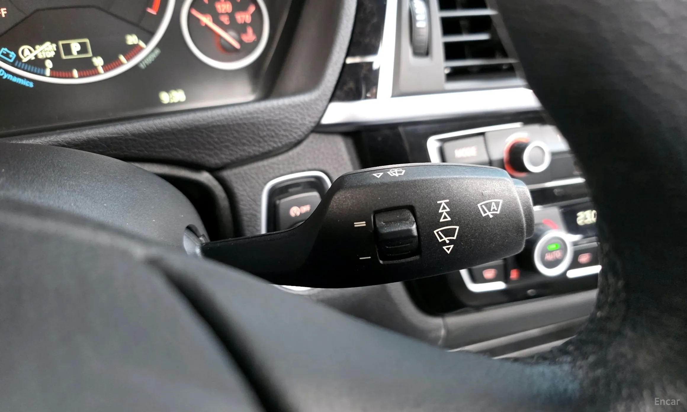 BMW 3 Series (F30) превью 14