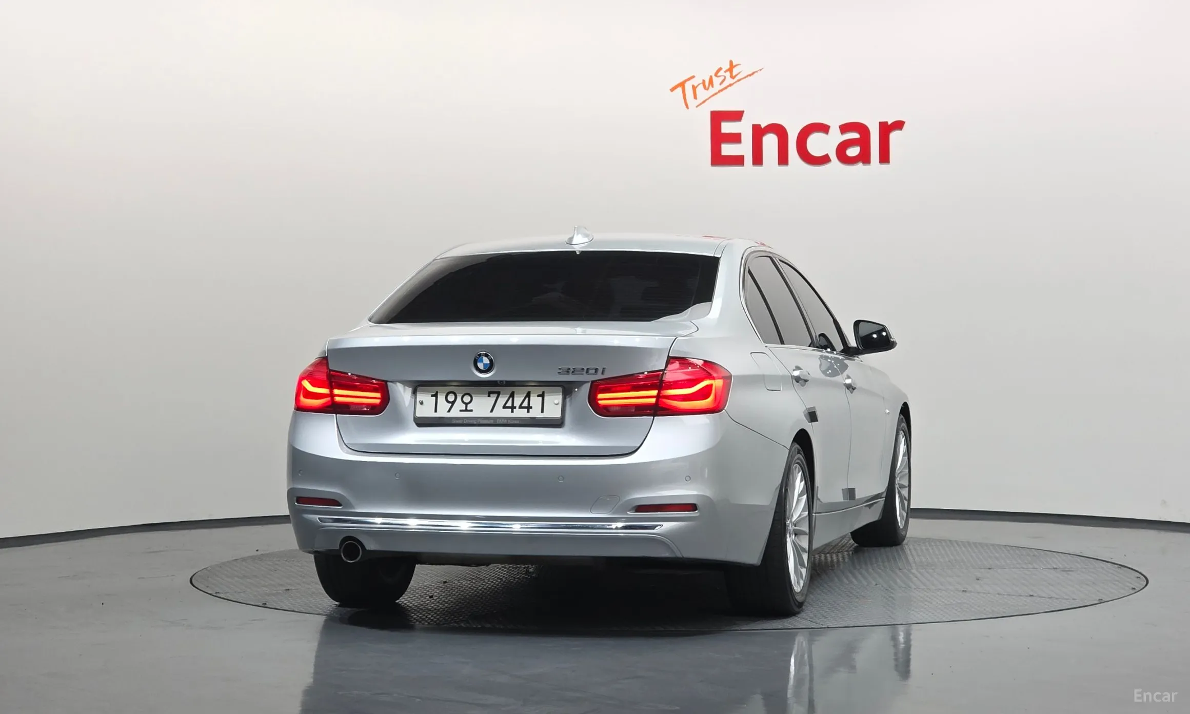 BMW 3 Series (F30) превью 4