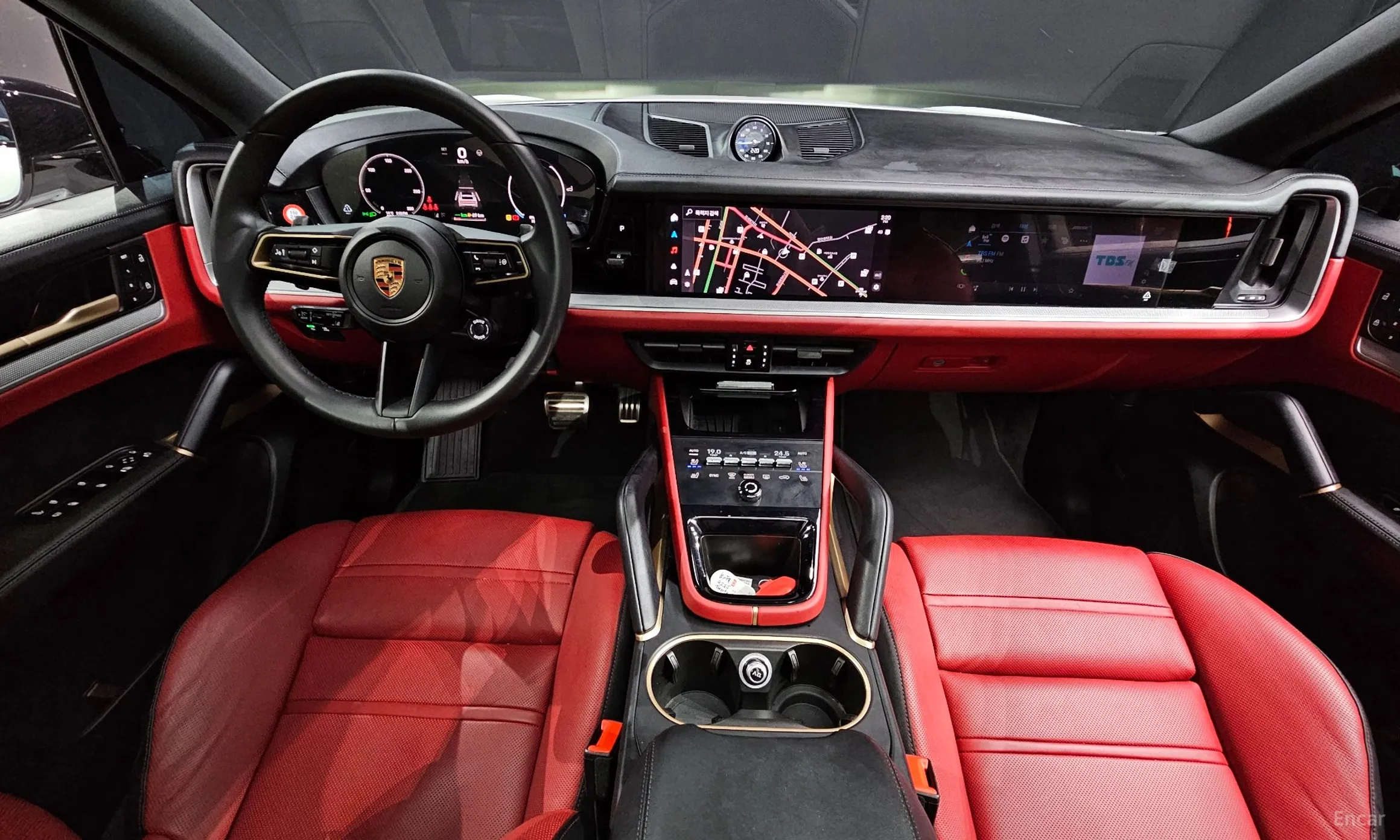 Porsche Cayenne (PO536) превью 7