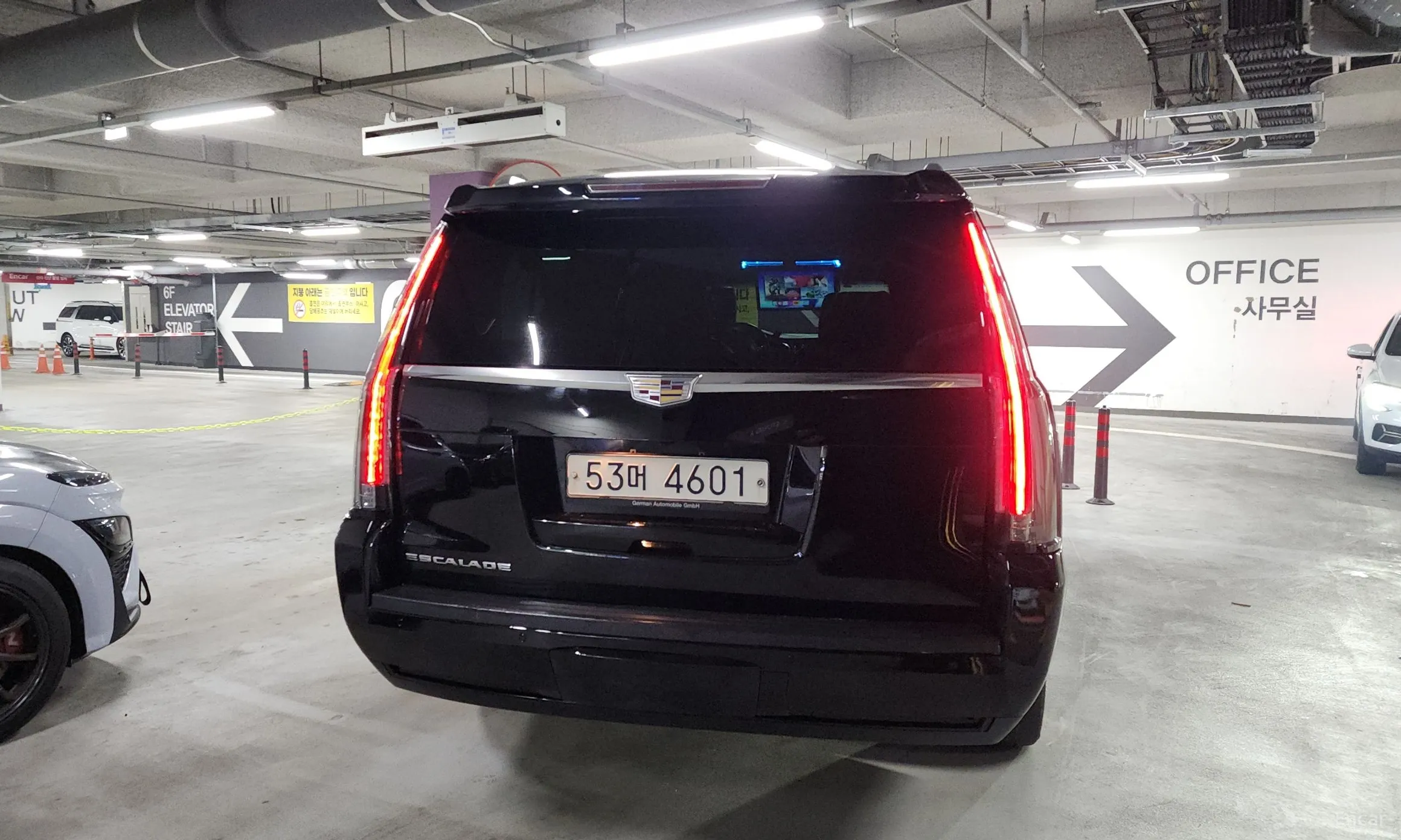 Cadillac Escalade превью 4