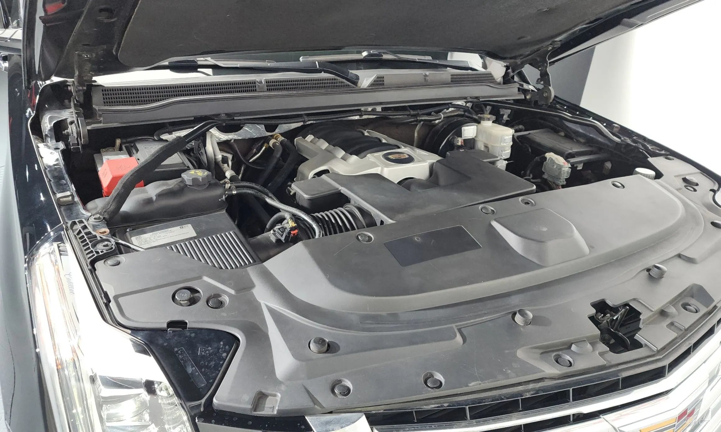 Cadillac Escalade превью 6