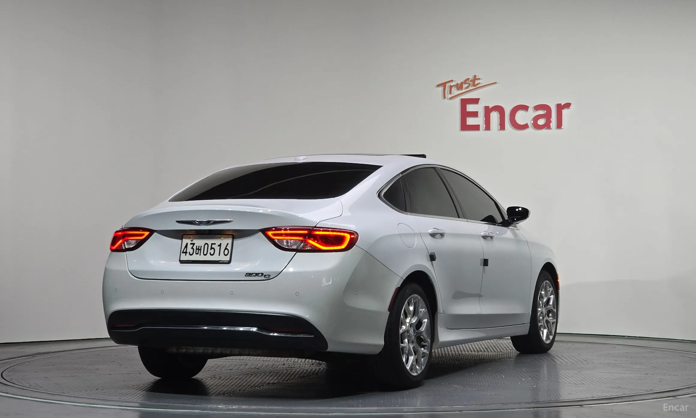 Chrysler 200 Second generation