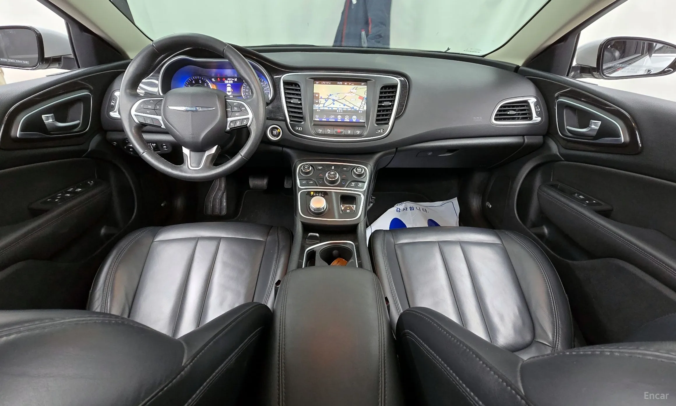 Chrysler 200 Second generation превью 7