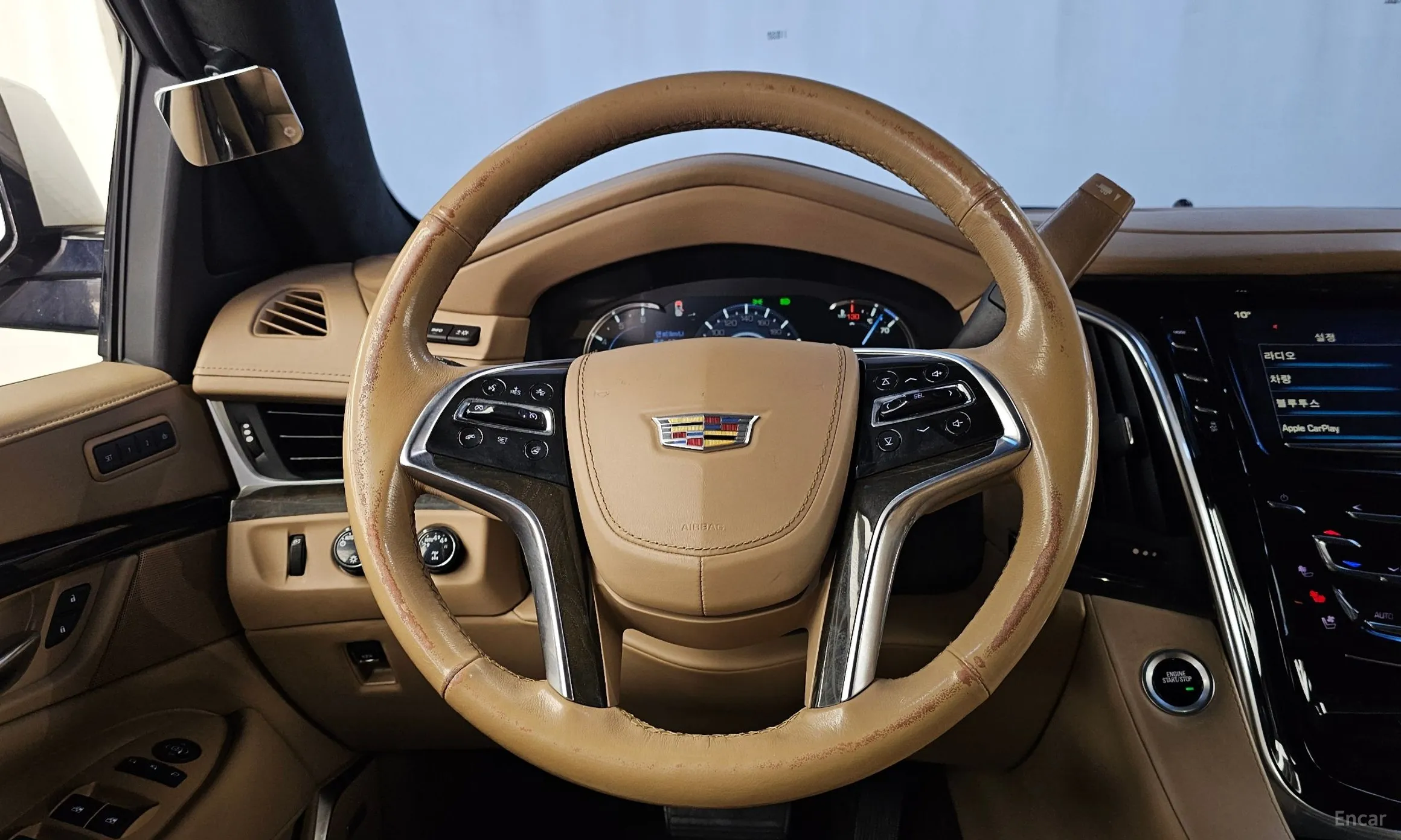 Cadillac Escalade превью 13