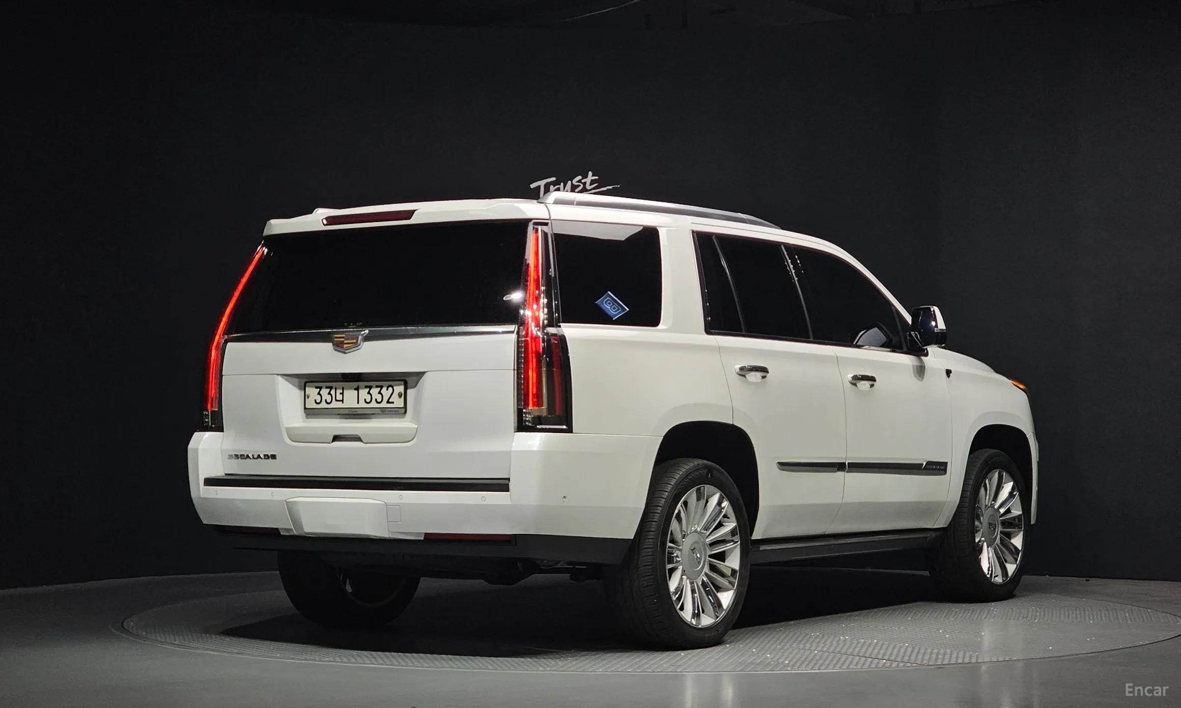 Cadillac Escalade превью 2
