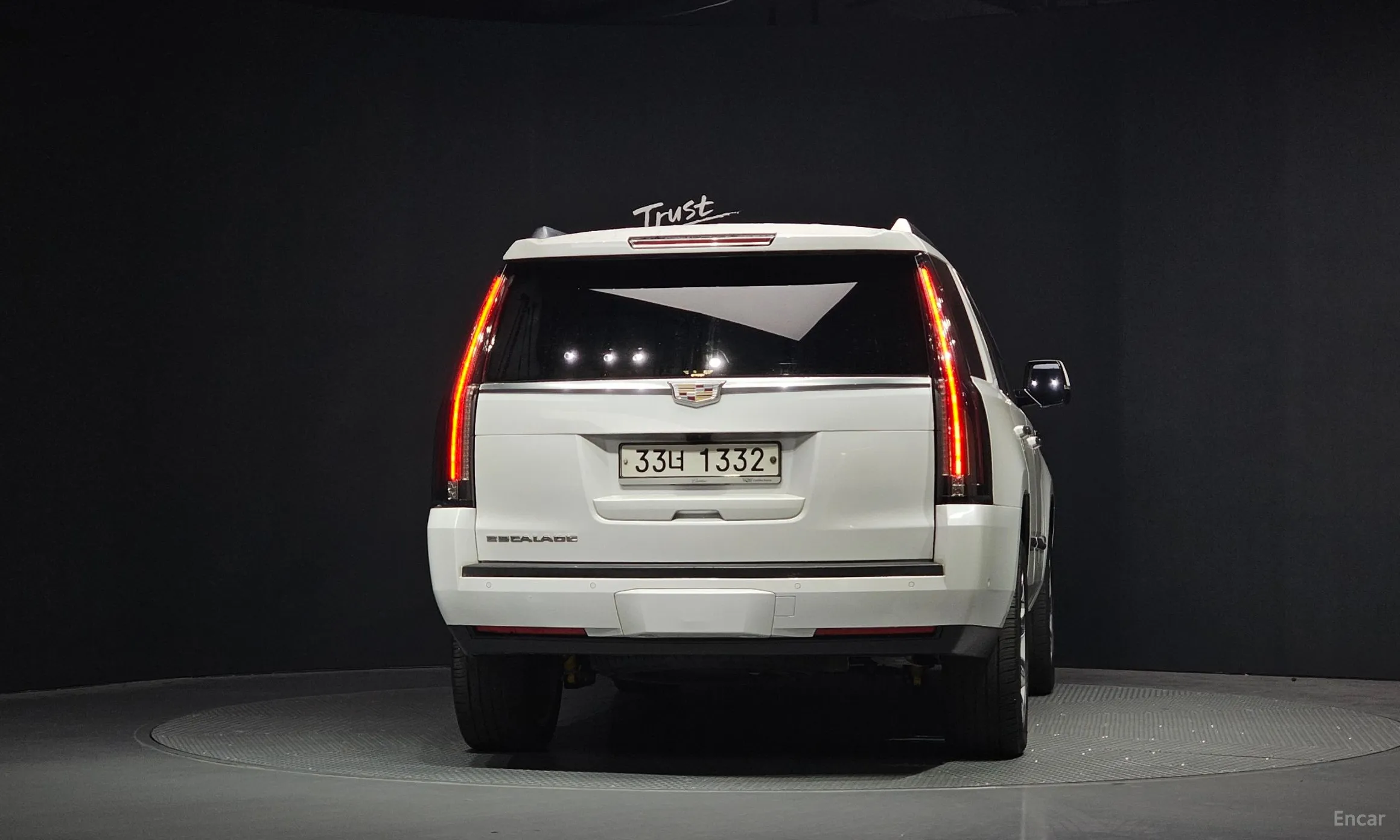 Cadillac Escalade превью 4