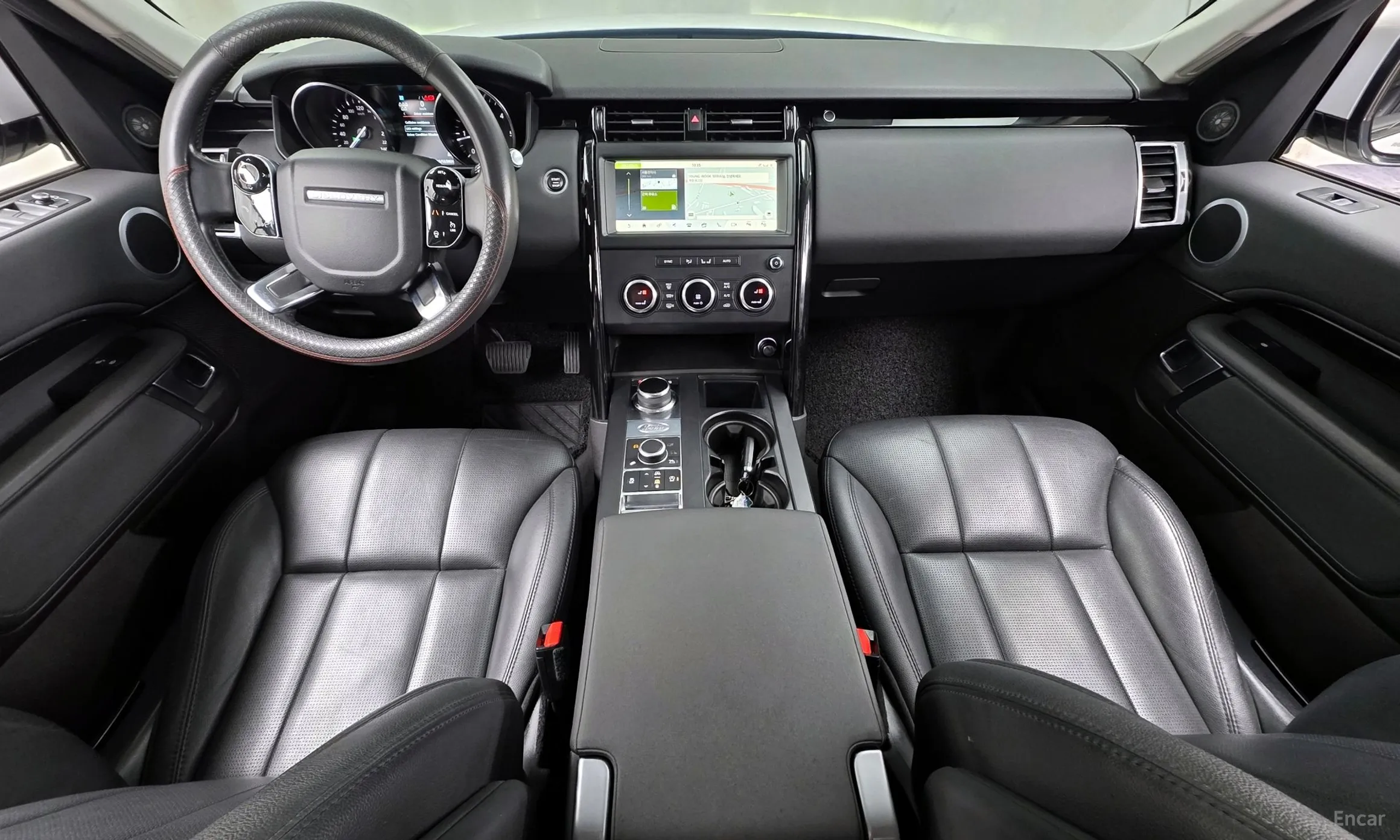 Land Rover Discovery 5 превью 7