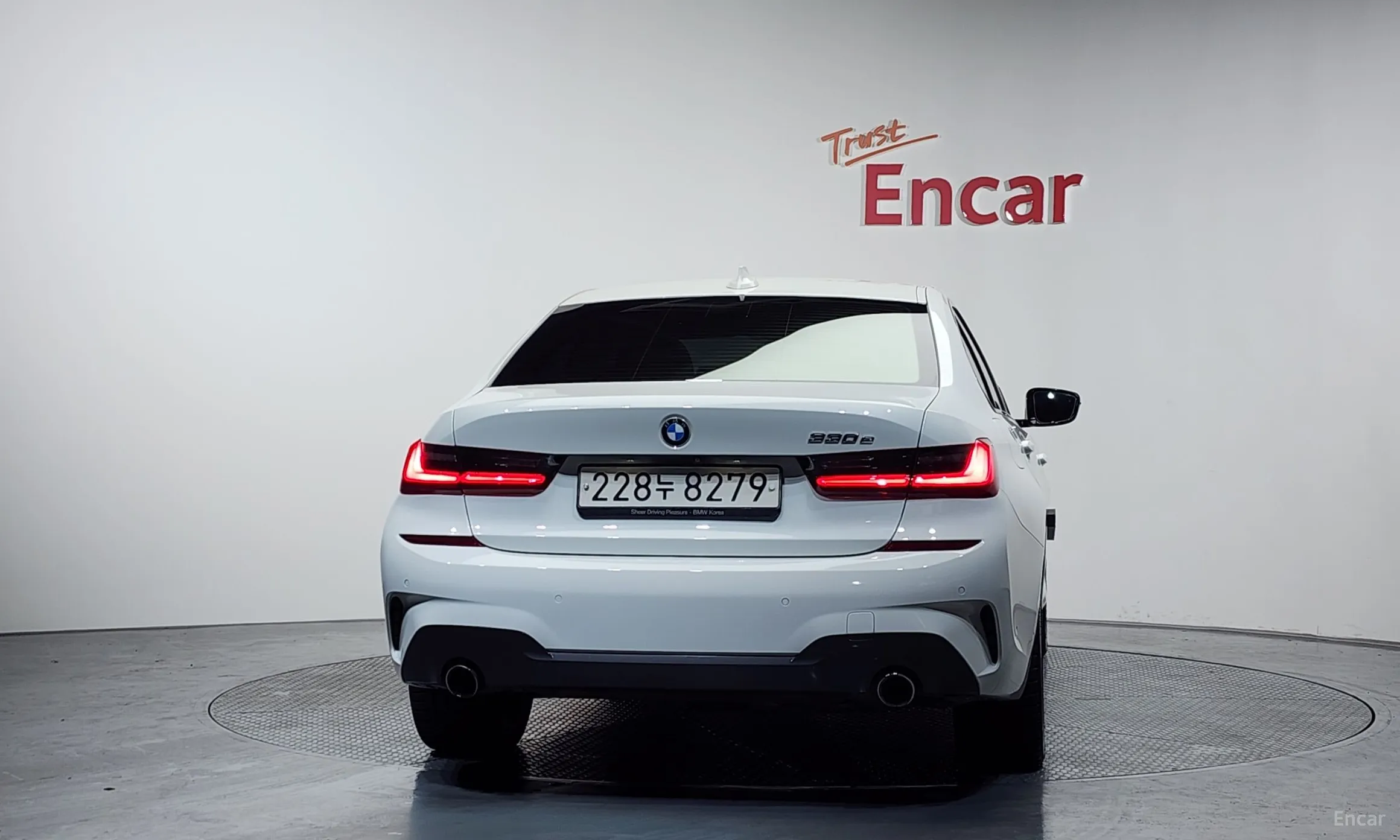 BMW 3 Series (G20) превью 4