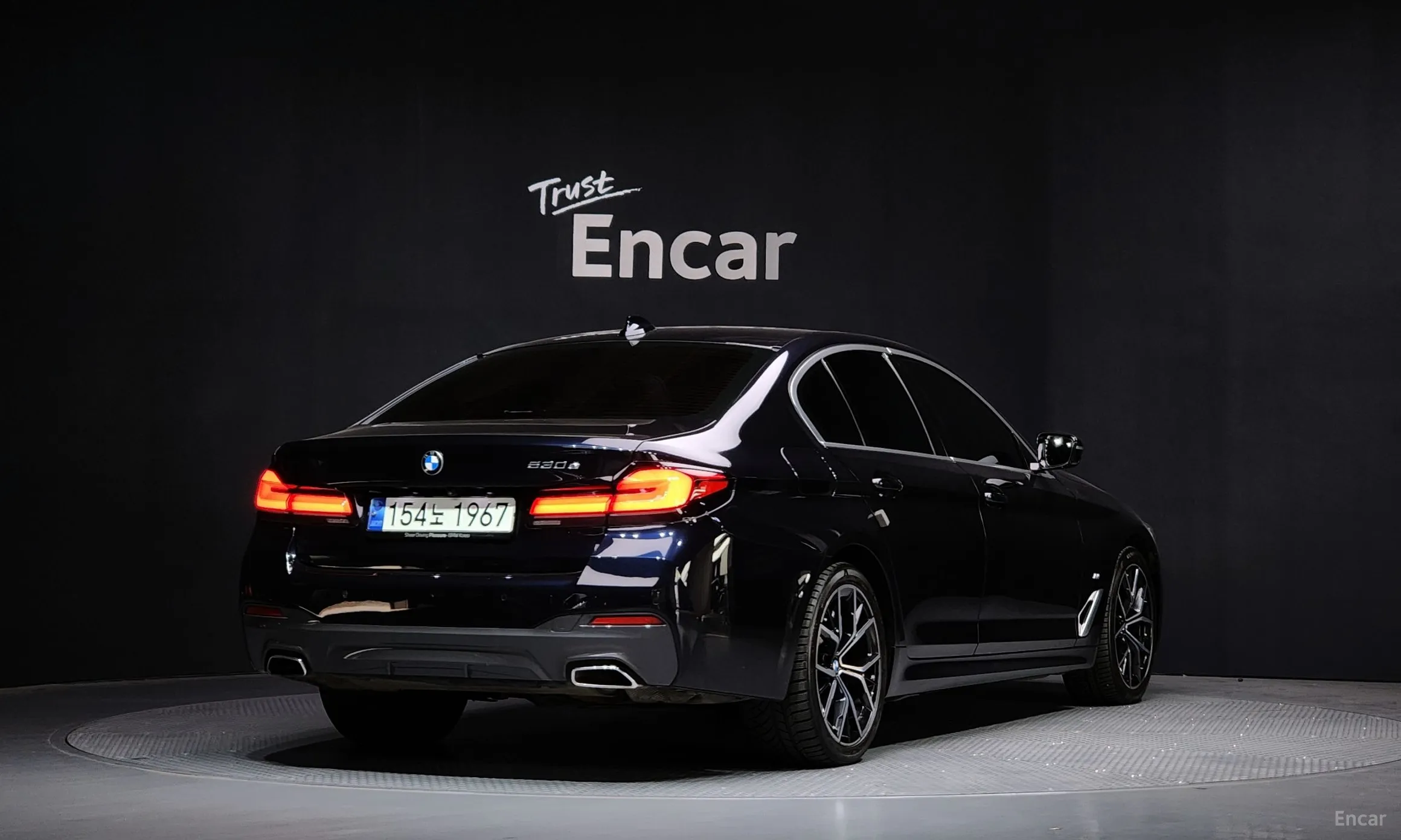 BMW 5 Series (G30)