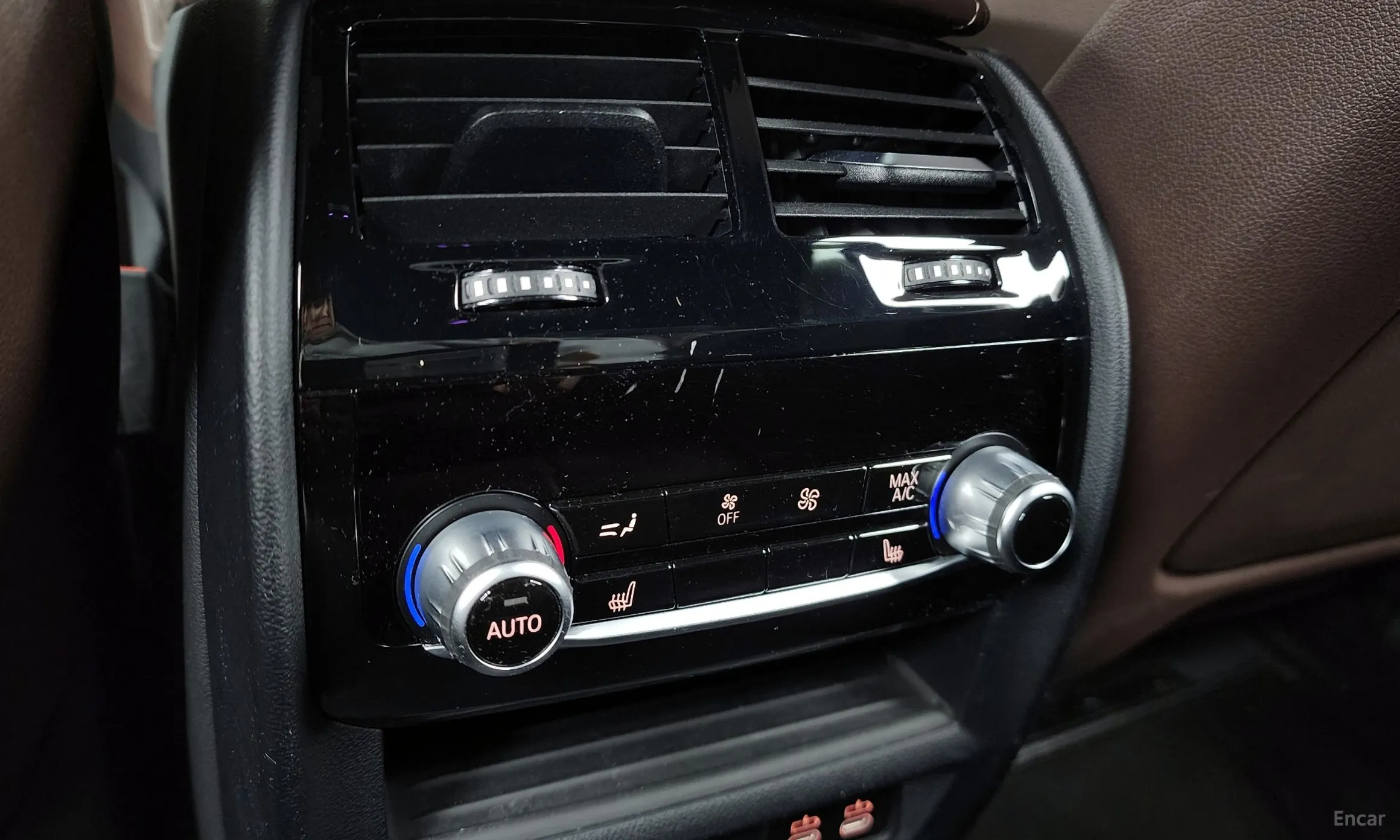 BMW 5 Series (G30) превью 19