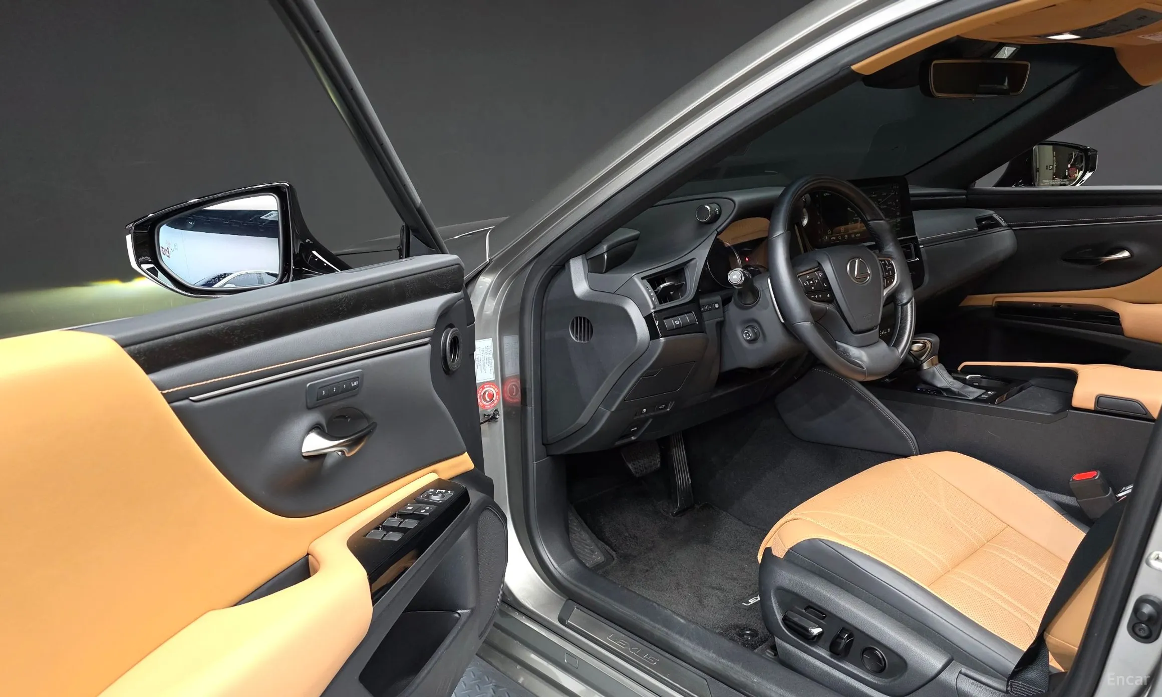 Lexus ES300h 7th Generation превью 11
