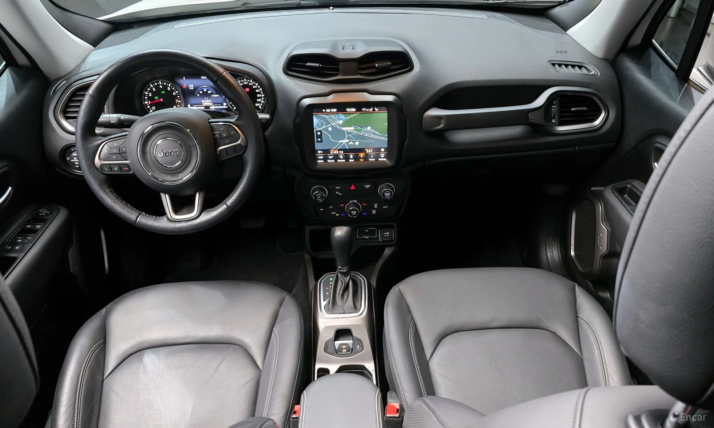 Jeep Renegade превью 7
