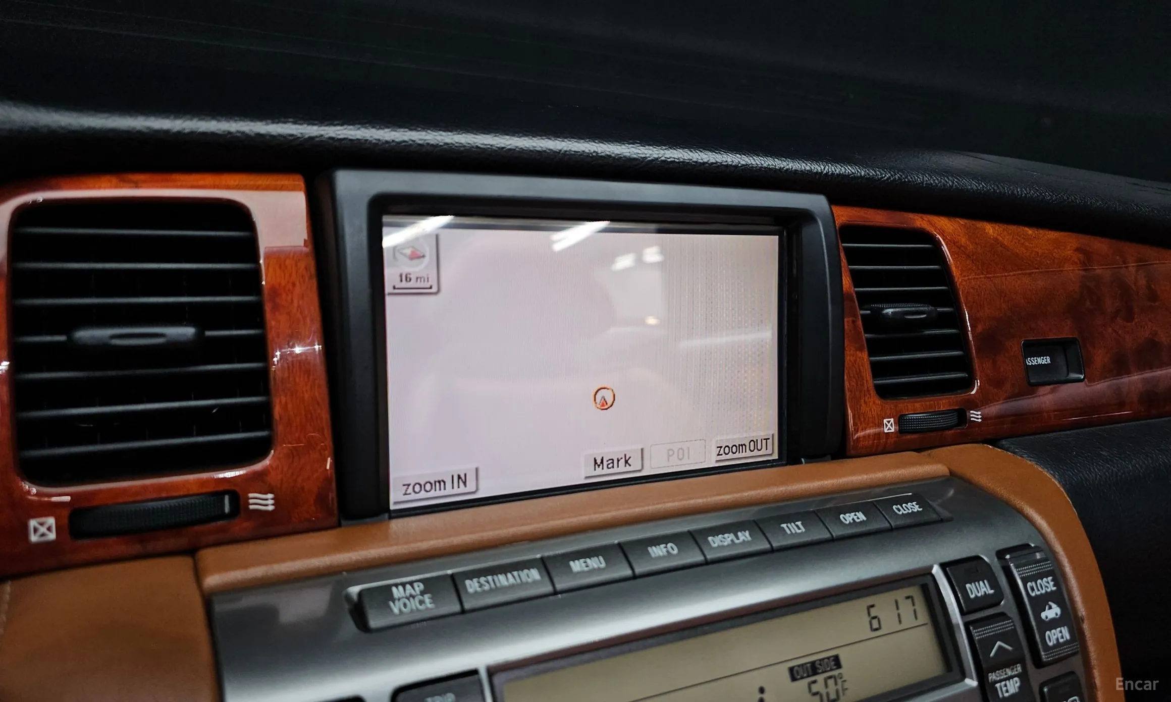 Lexus SC430 превью 13