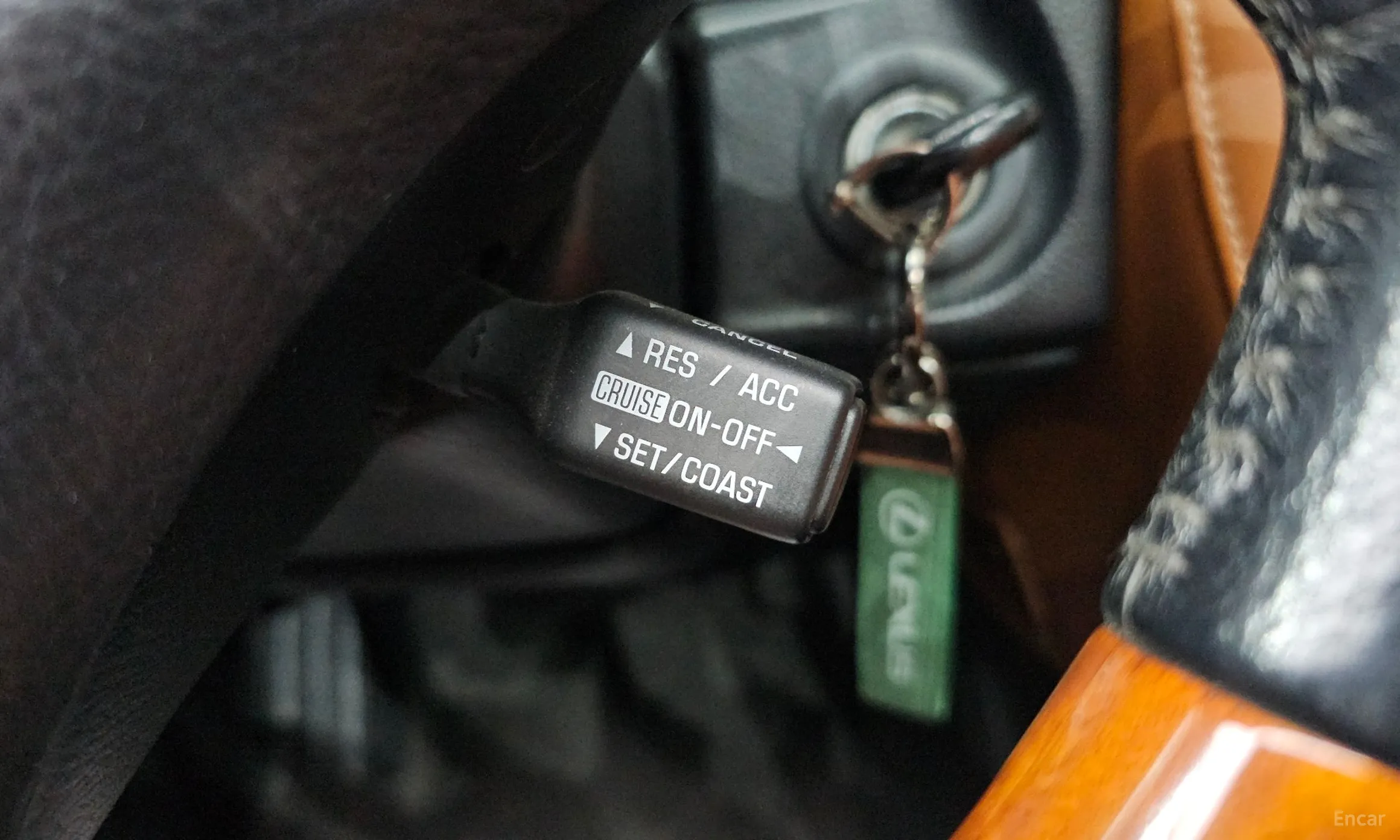 Lexus SC430 превью 16