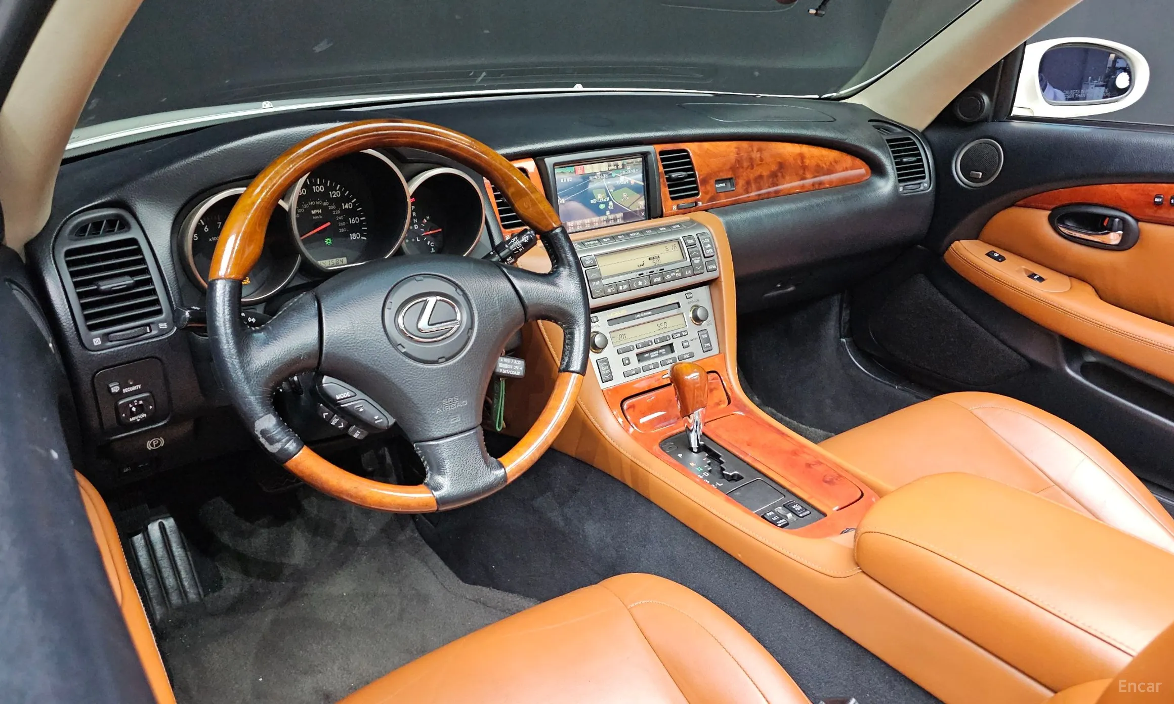 Lexus SC430 превью 7