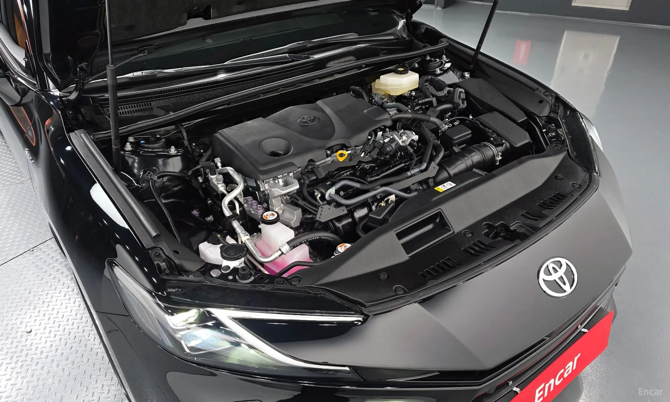 Toyota Camry (XV80) превью 6
