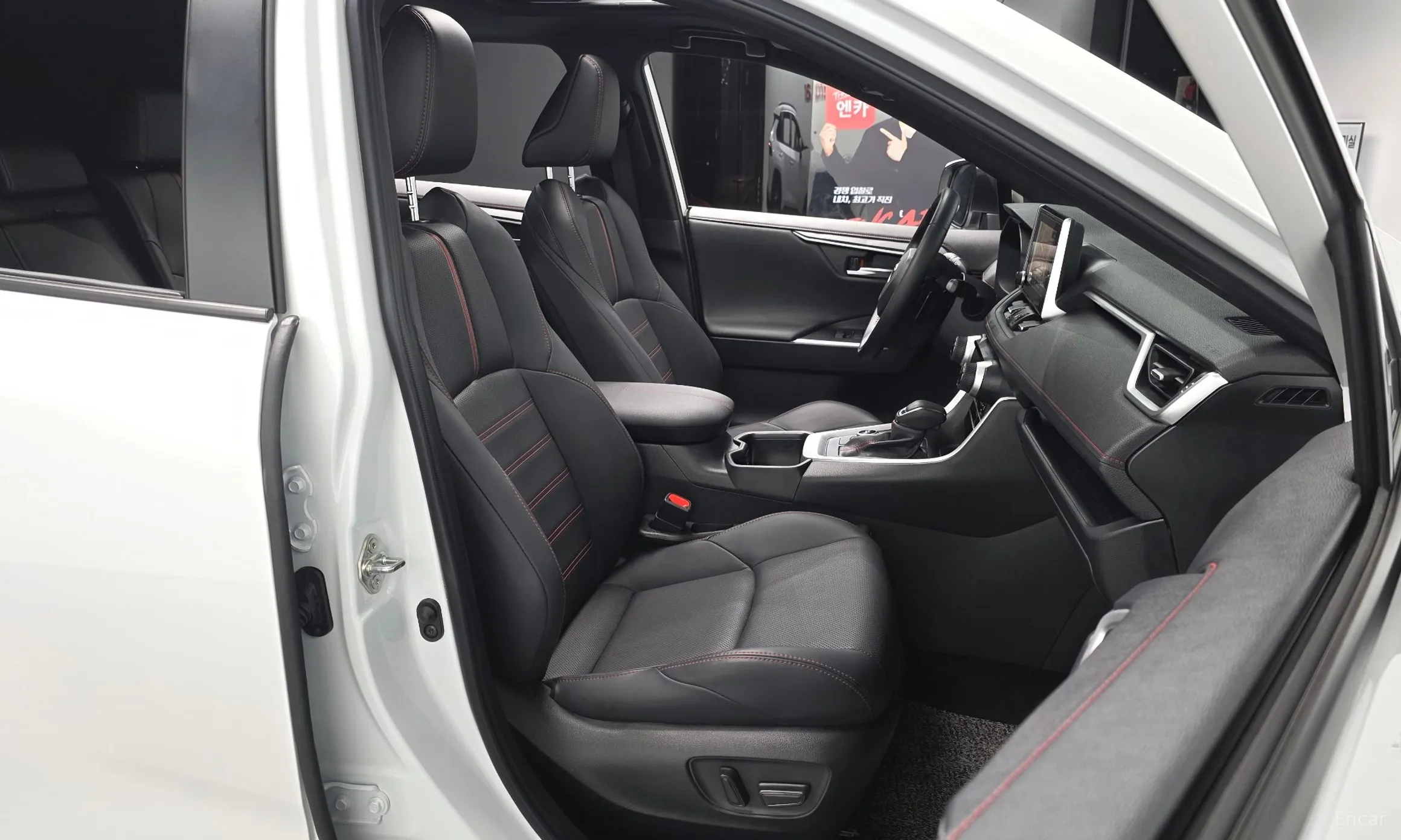 Toyota RAV4 5th Generation превью 10