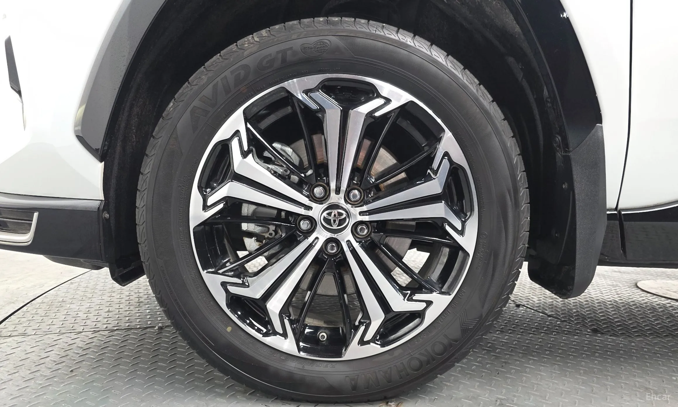 Toyota RAV4 5th Generation превью 5