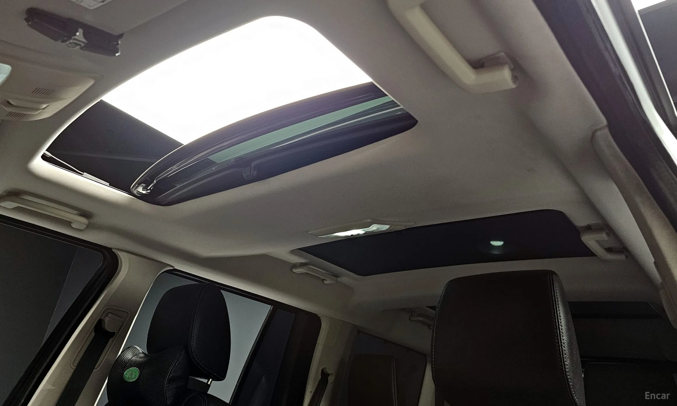 Land Rover Discovery 4 превью 18