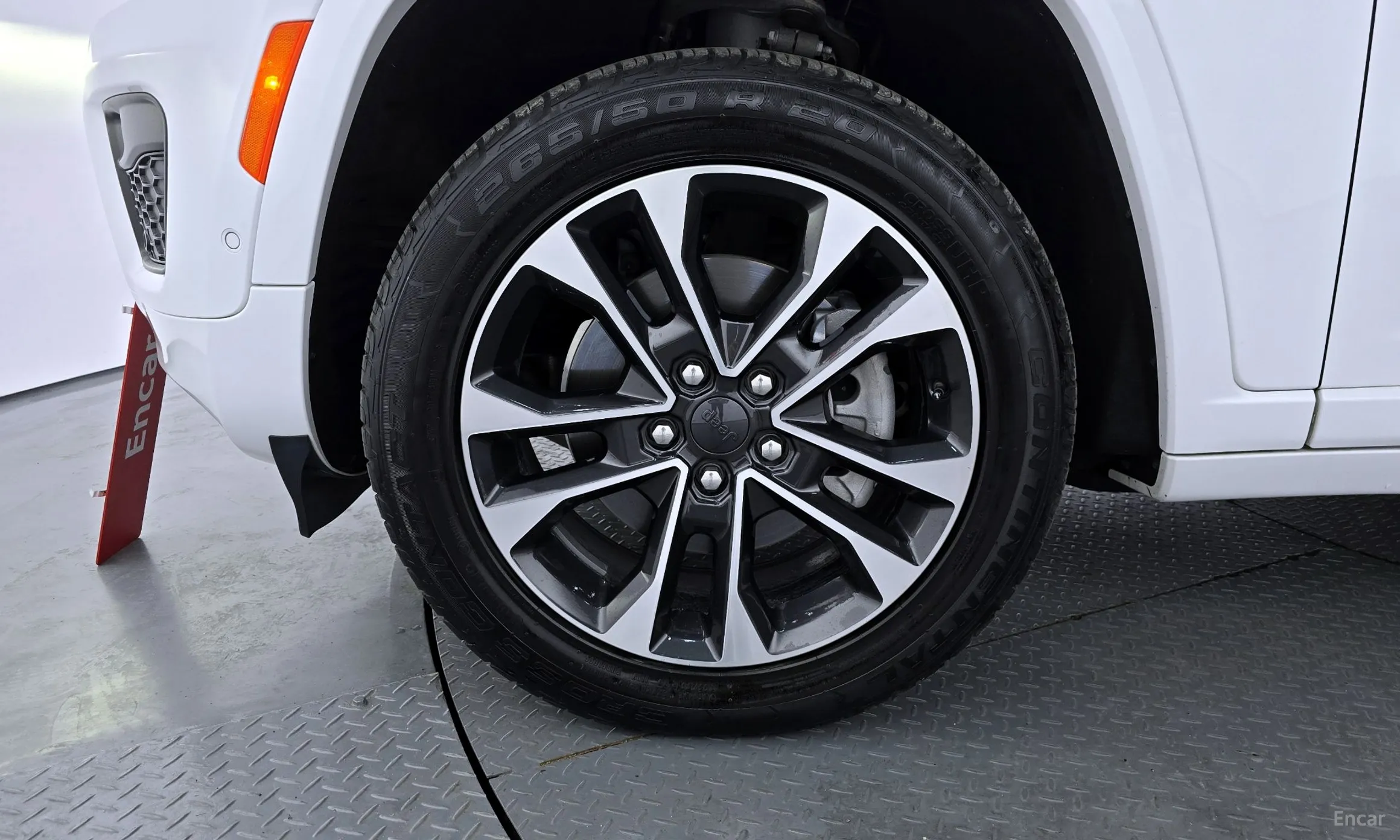 Jeep Grand Cherokee (WL) превью 5